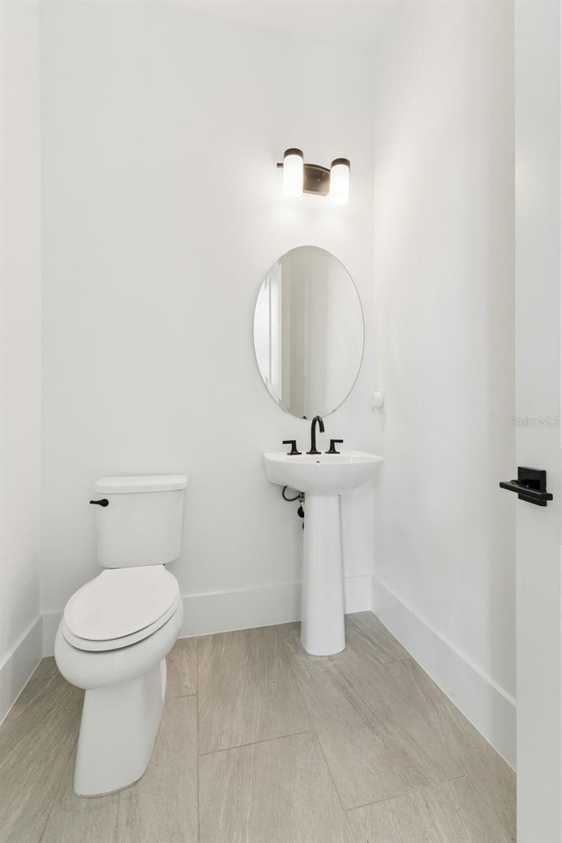 Image 36 of 55 For 9720 Laurel Berry Drive