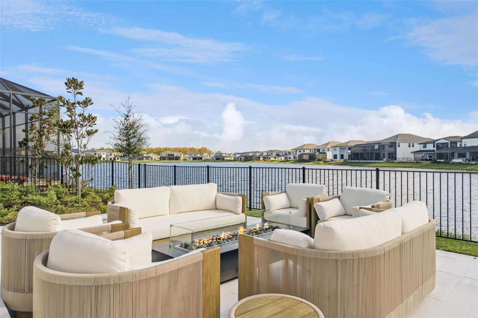 Image 41 of 55 For 9720 Laurel Berry Drive