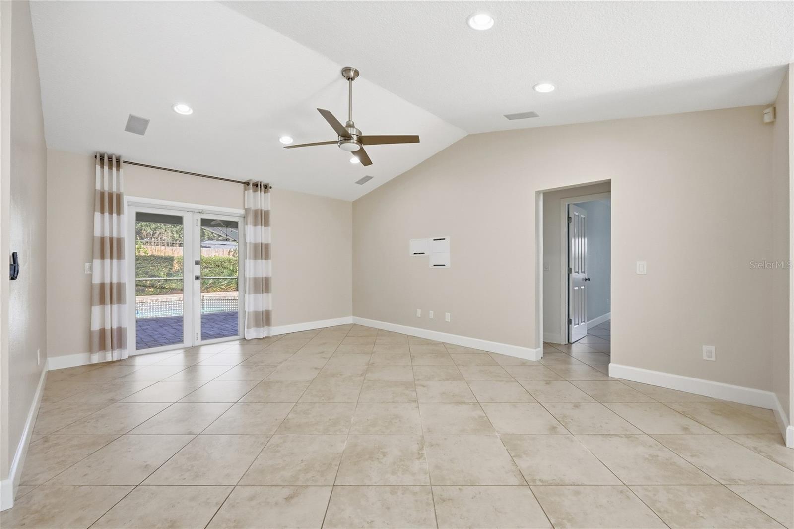 Image 16 of 46 For 1703 Wind Drift Road