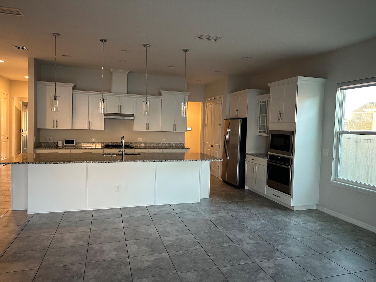 Image 2 of 9 For 2463 Felce Court