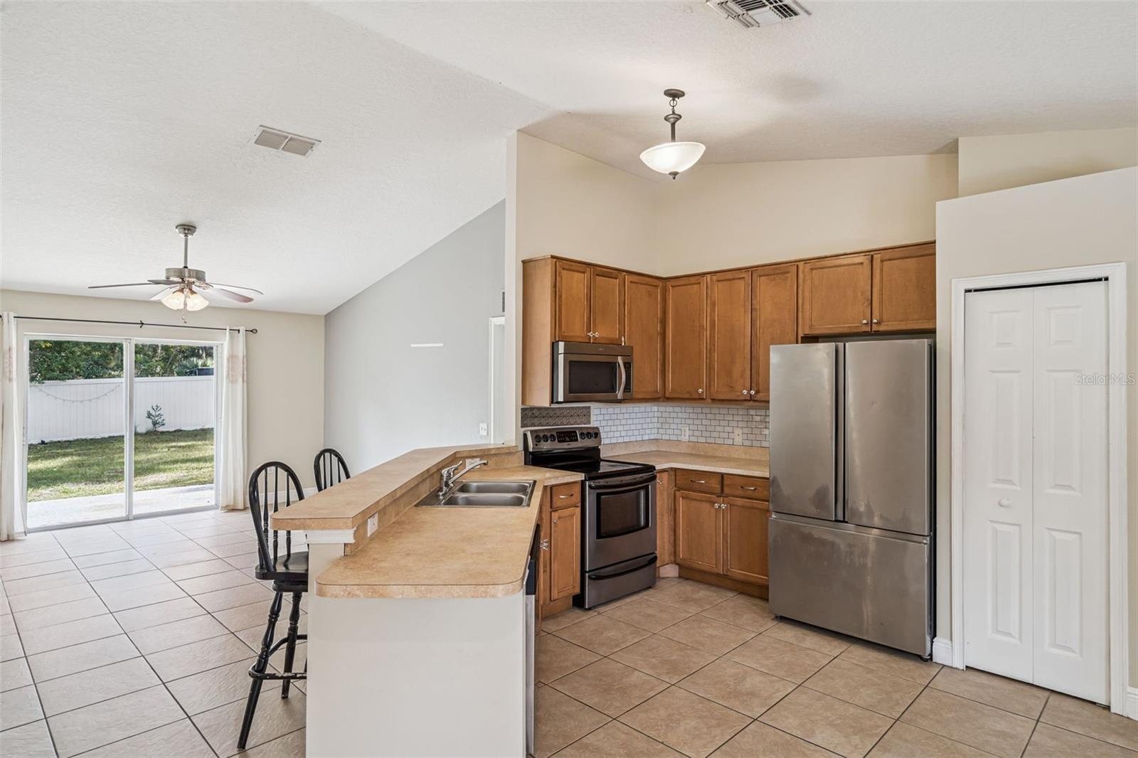 Image 6 of 20 For 103 Sparkman Avenue