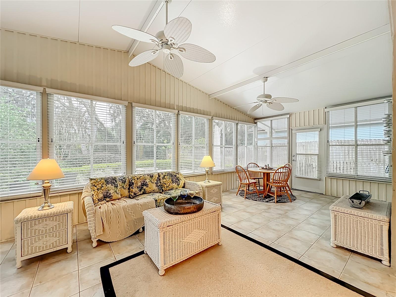 Image 28 of 58 For 1648 Sand Key Circle