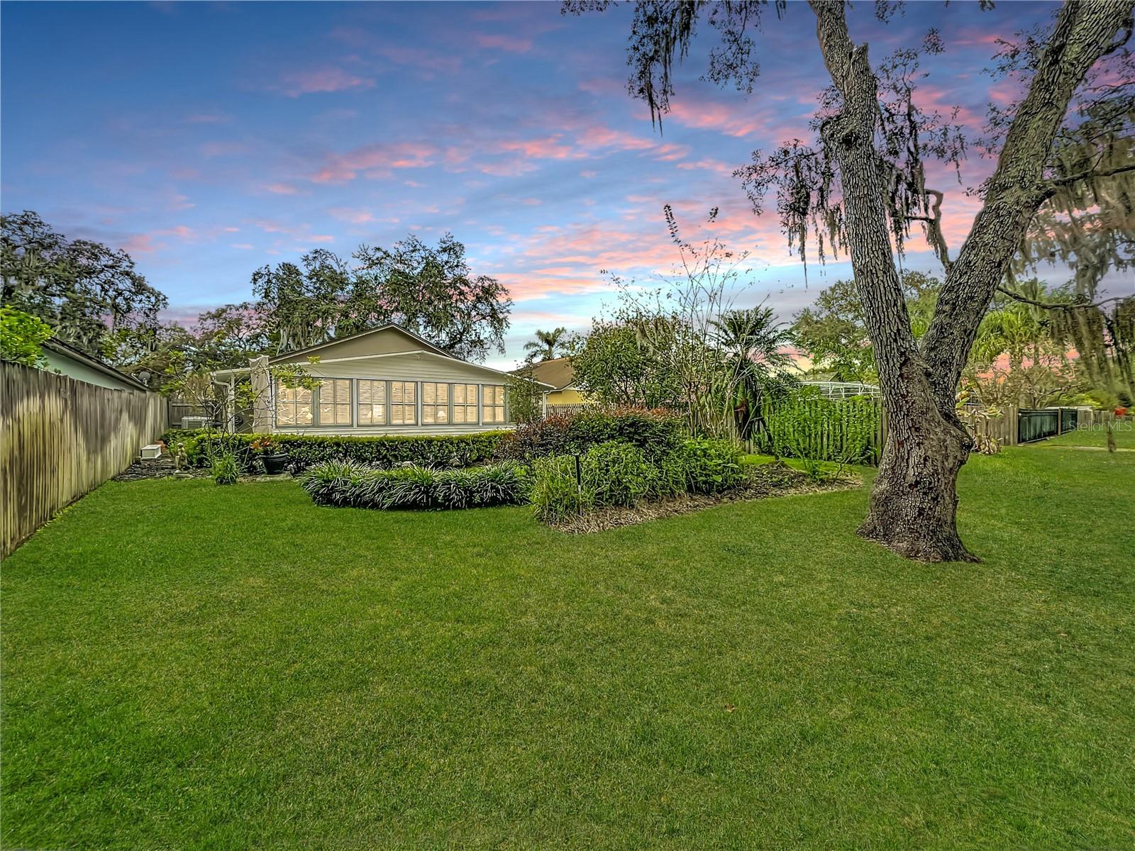 Image 3 of 58 For 1648 Sand Key Circle