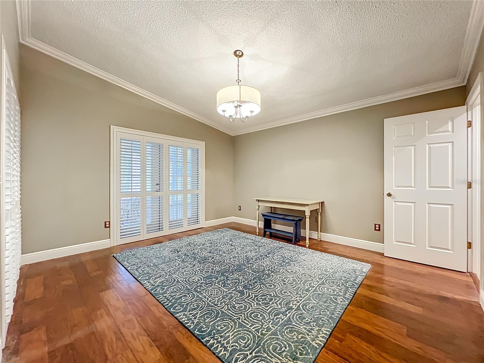 Image 36 of 58 For 1648 Sand Key Circle