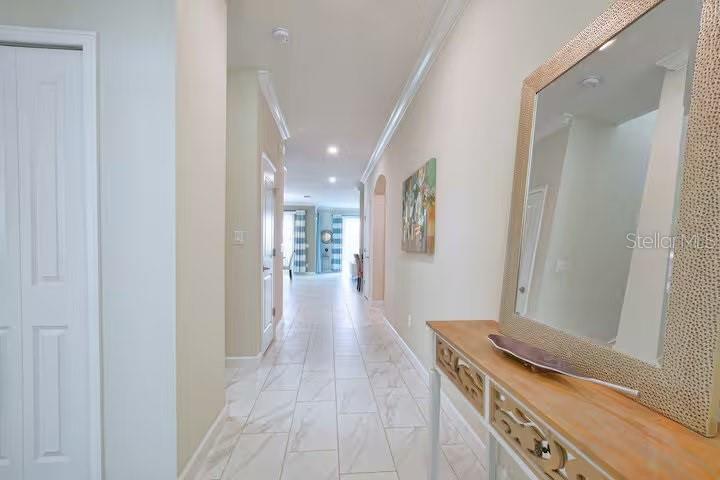 Image 2 of 43 For 4743 Kings Castle Circle