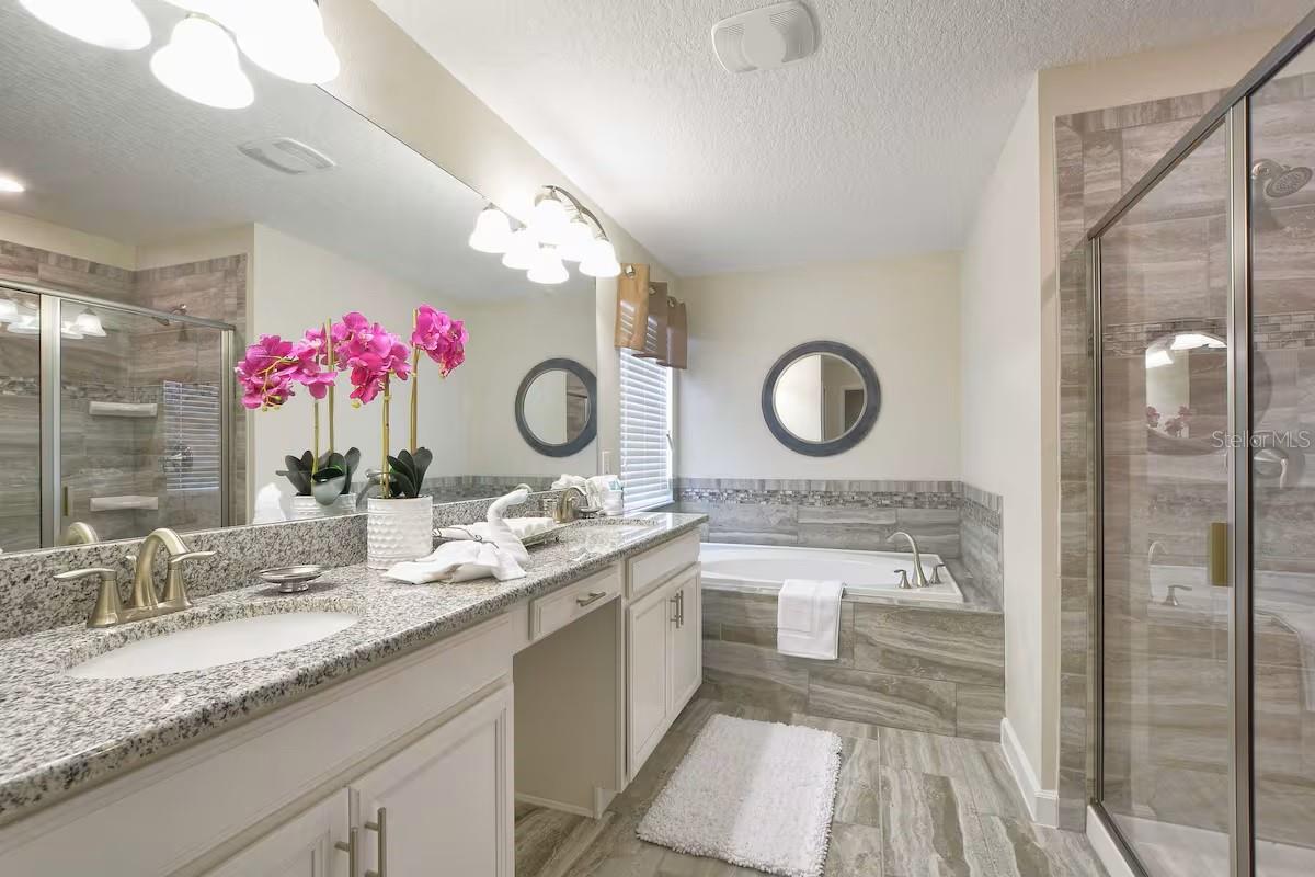 Image 20 of 39 For 4718 Kings Castle Circle