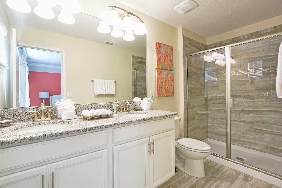 Image 30 of 39 For 4718 Kings Castle Circle