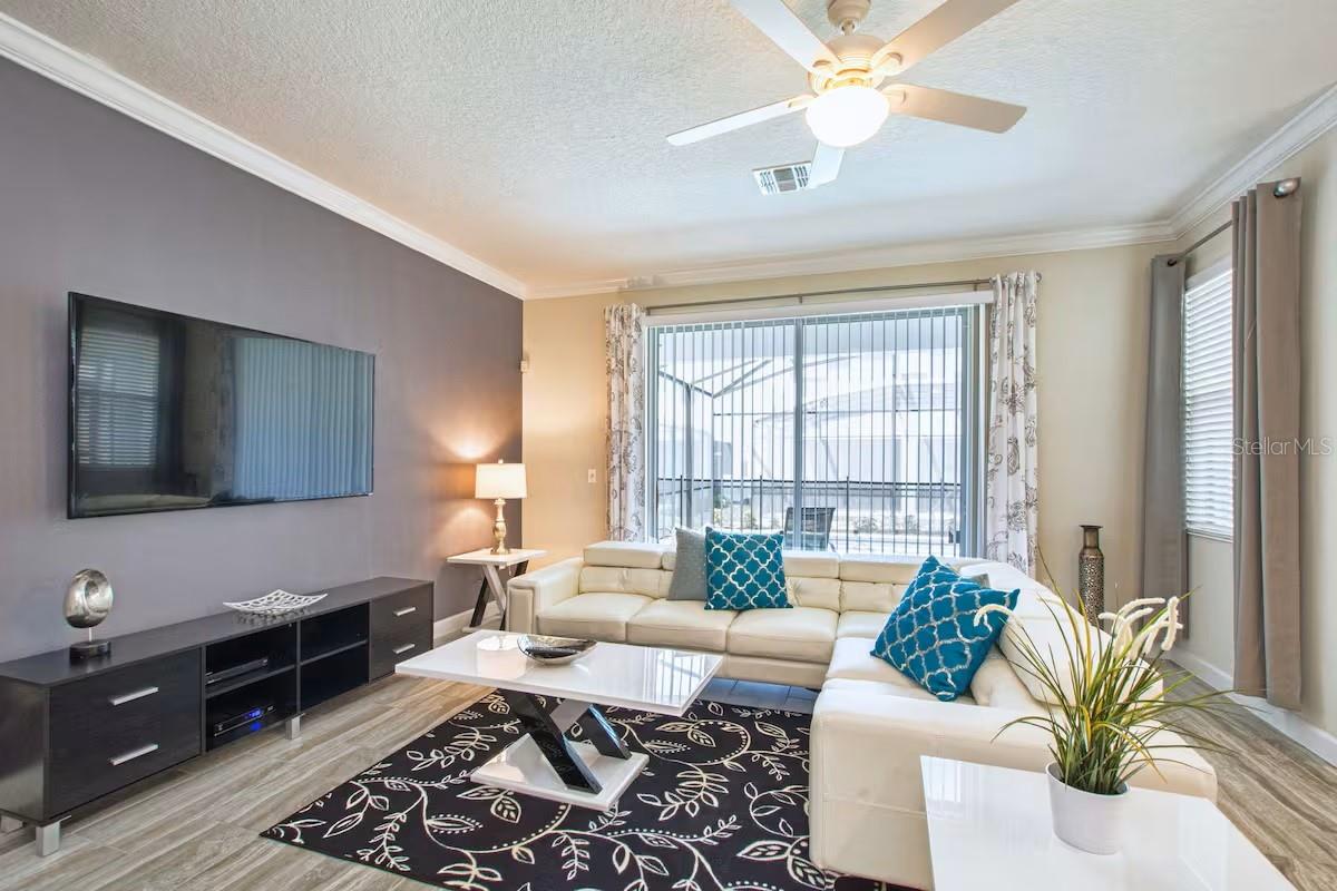 Image 9 of 39 For 4718 Kings Castle Circle