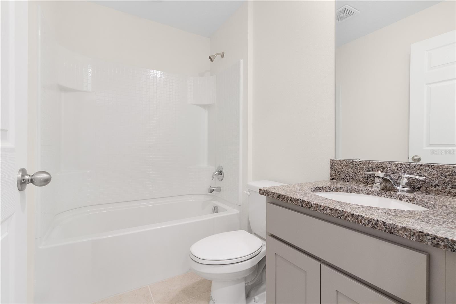 Image 19 of 36 For 304 Towns Circle