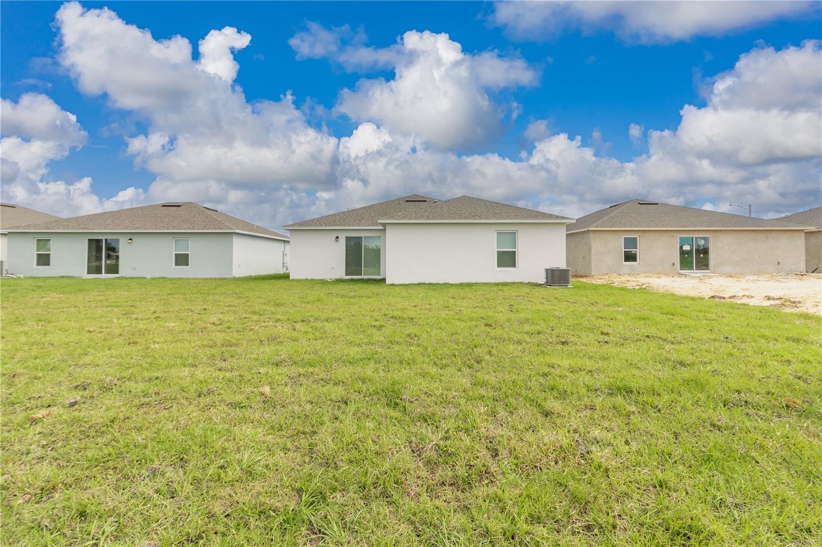 Image 6 of 36 For 304 Towns Circle