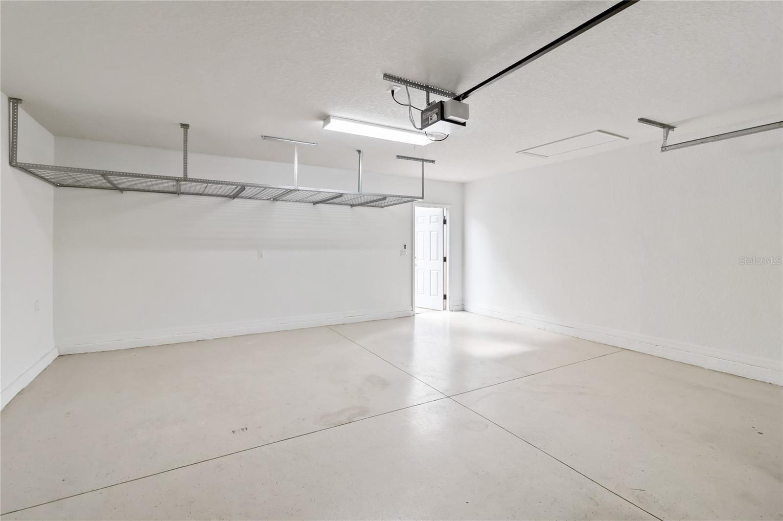 Image 10 of 69 For 8681 Lower Villagewalk Circle