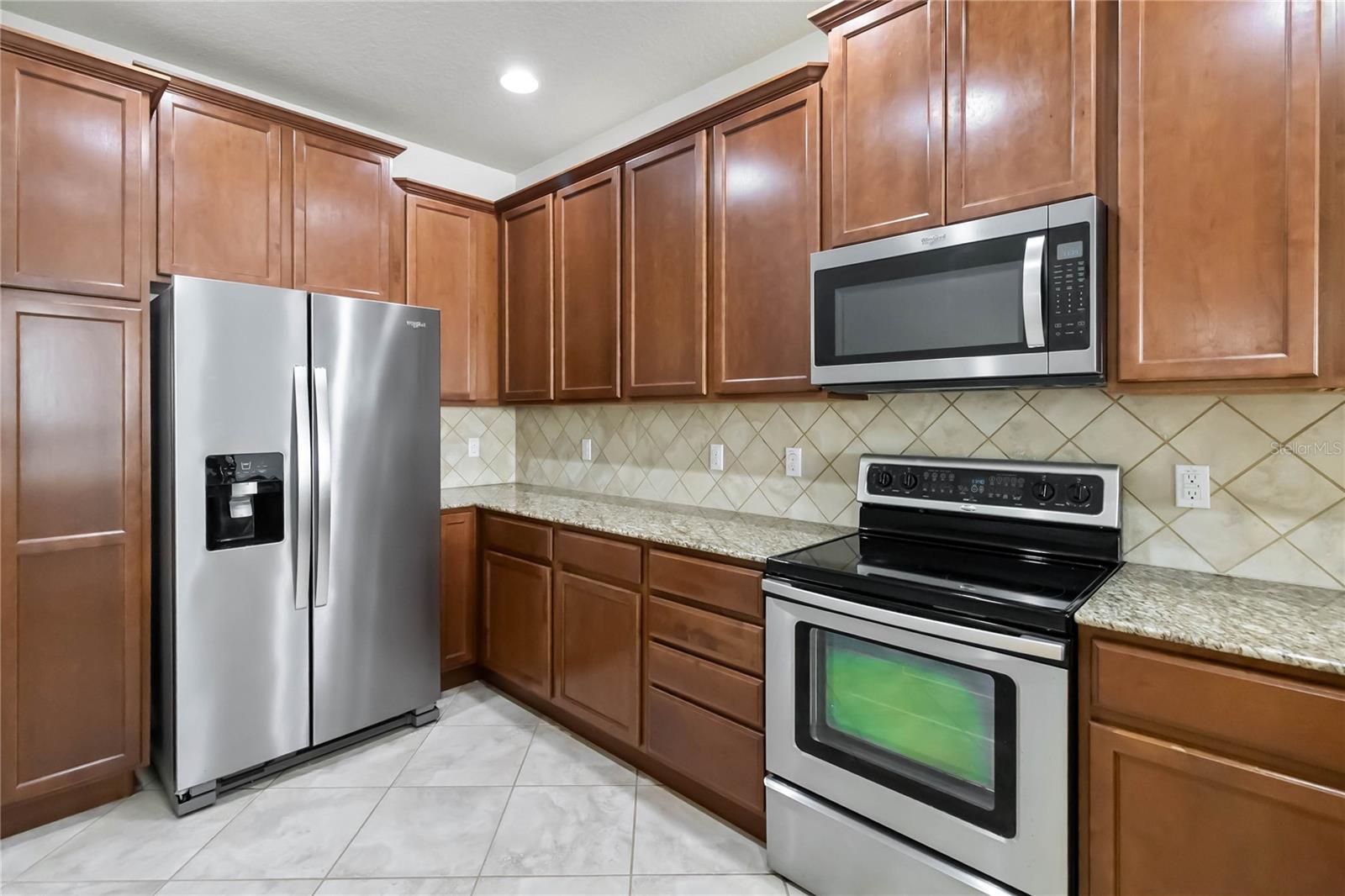 Image 20 of 69 For 8681 Lower Villagewalk Circle