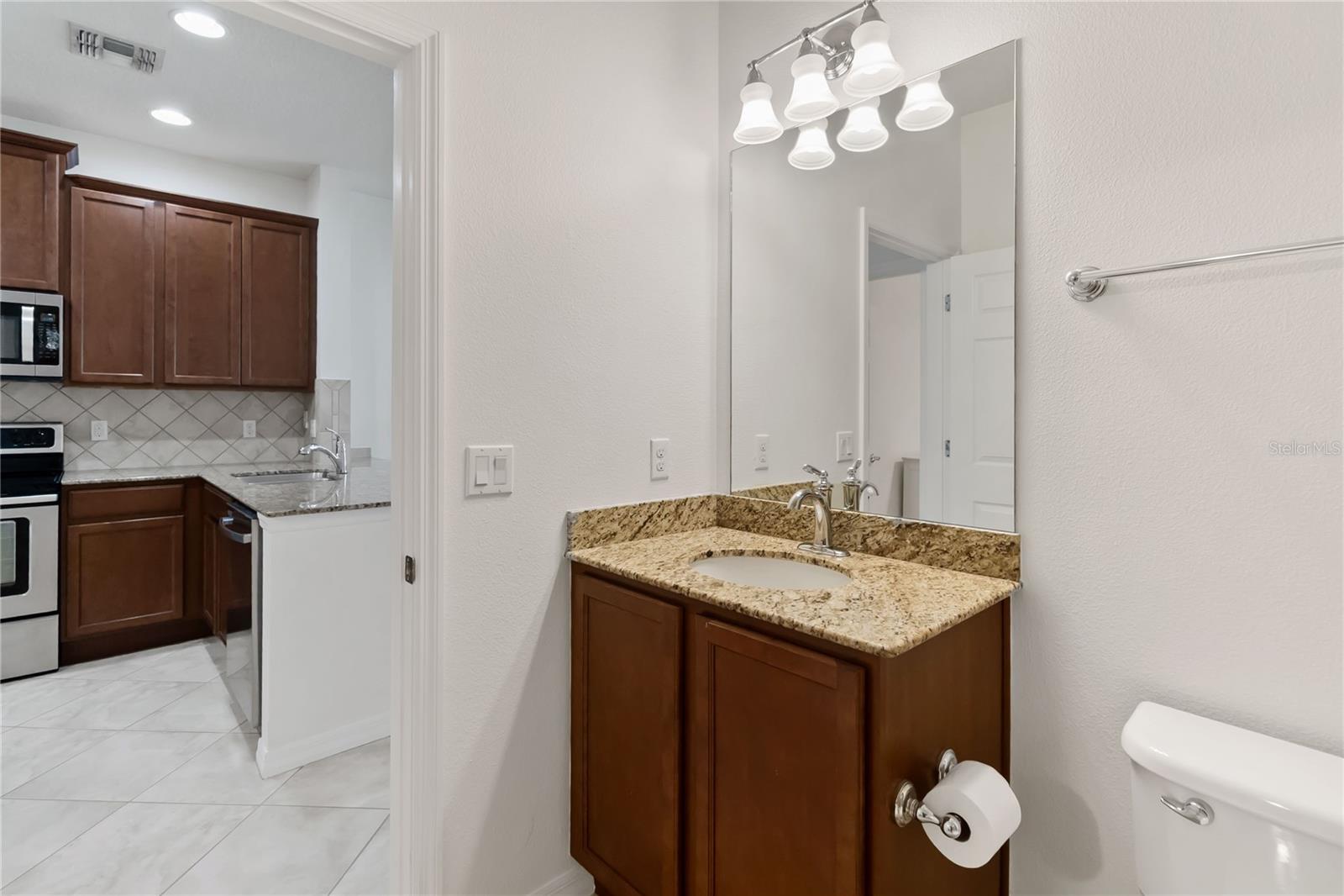 Image 25 of 69 For 8681 Lower Villagewalk Circle