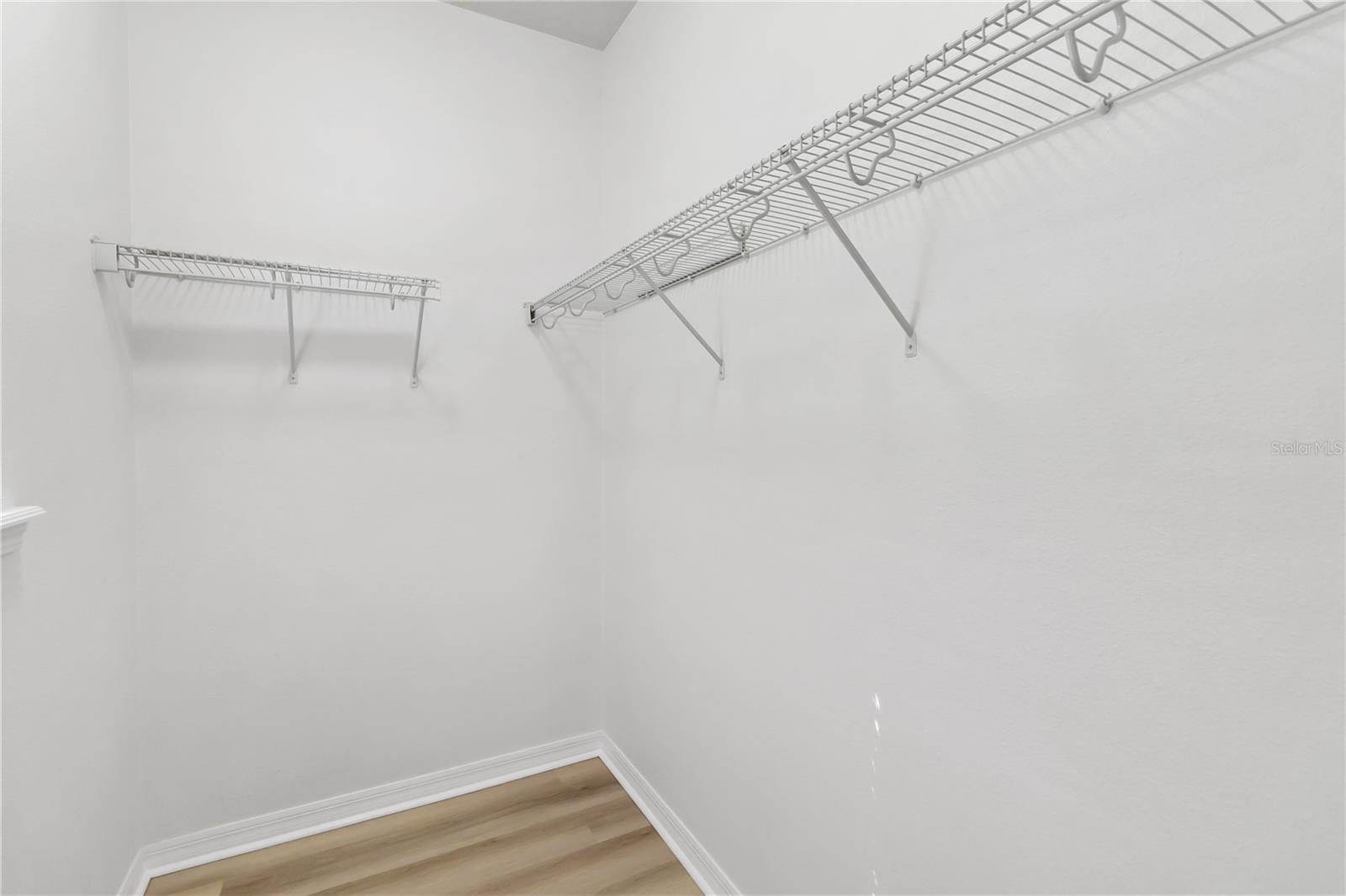 Image 30 of 69 For 8681 Lower Villagewalk Circle