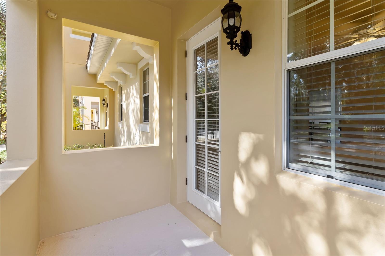 Image 32 of 69 For 8681 Lower Villagewalk Circle