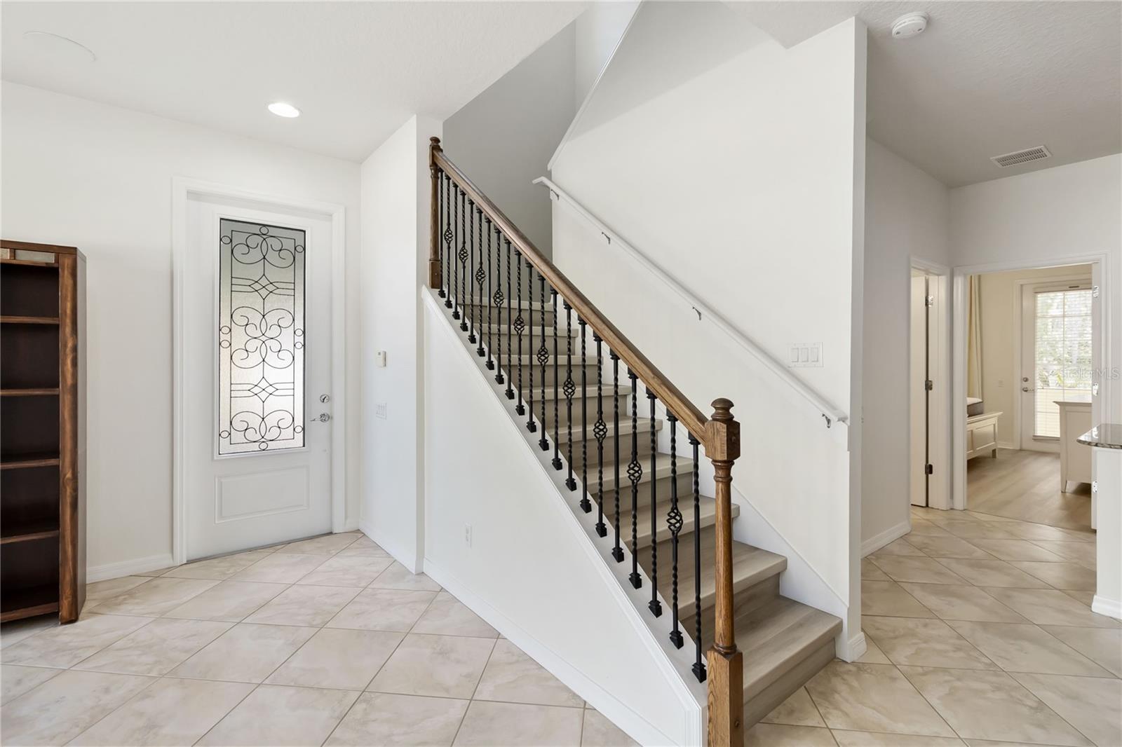 Image 34 of 69 For 8681 Lower Villagewalk Circle