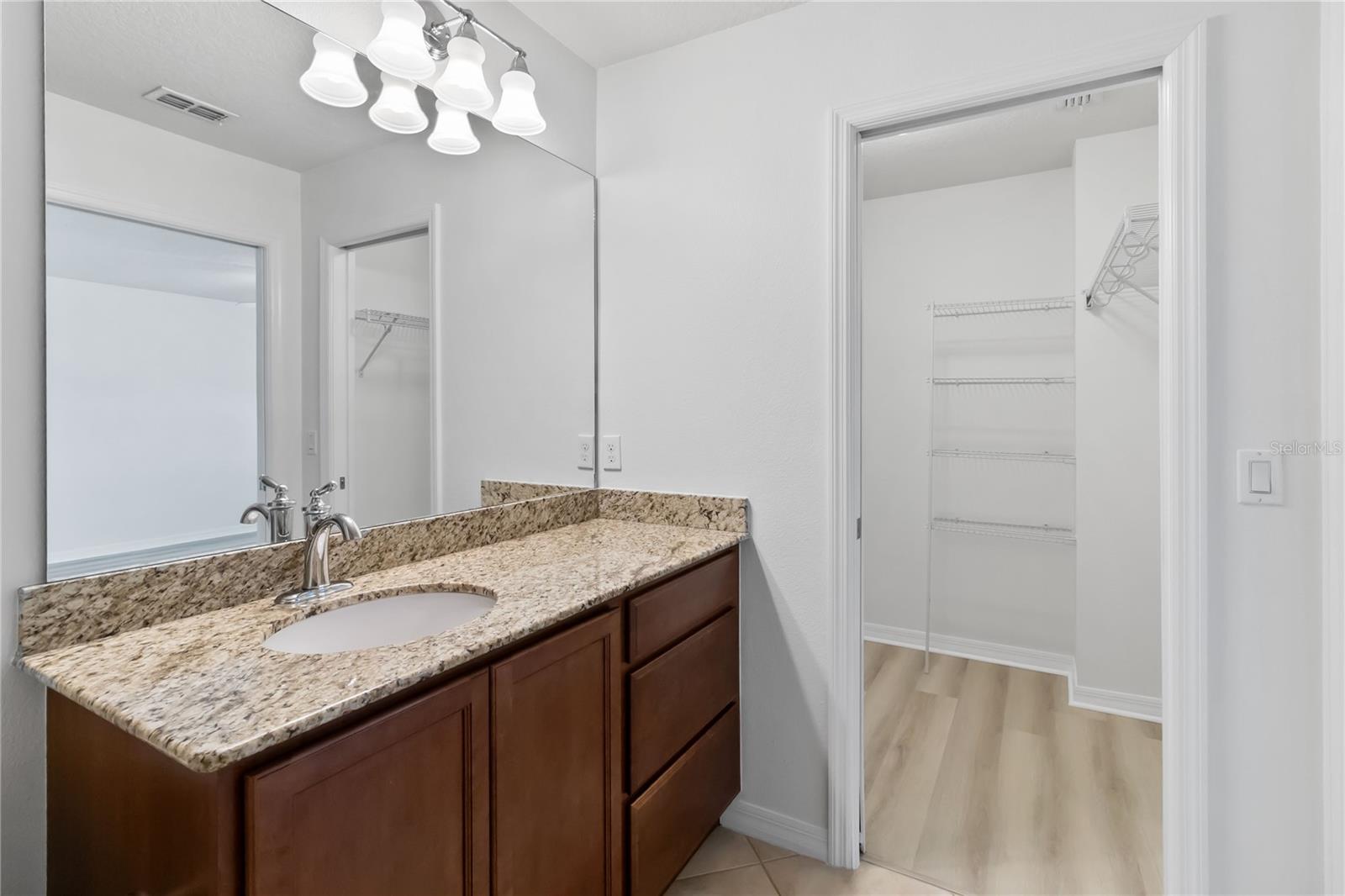 Image 39 of 69 For 8681 Lower Villagewalk Circle