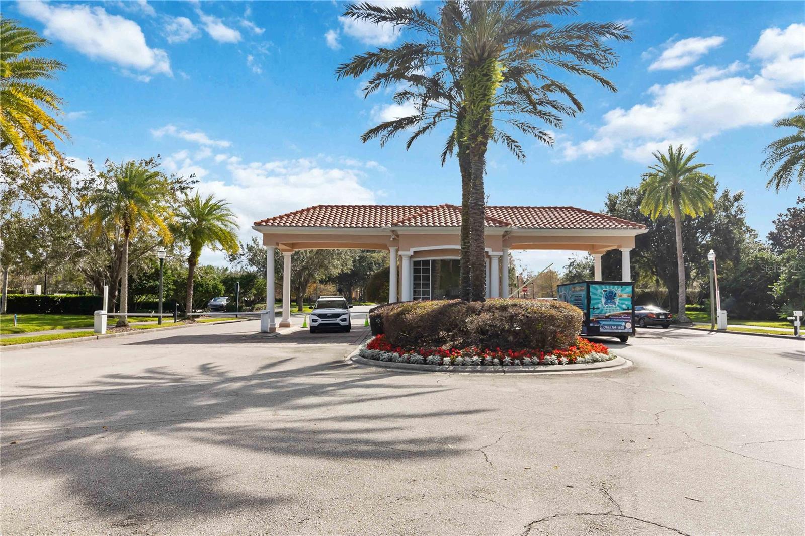 Image 51 of 69 For 8681 Lower Villagewalk Circle