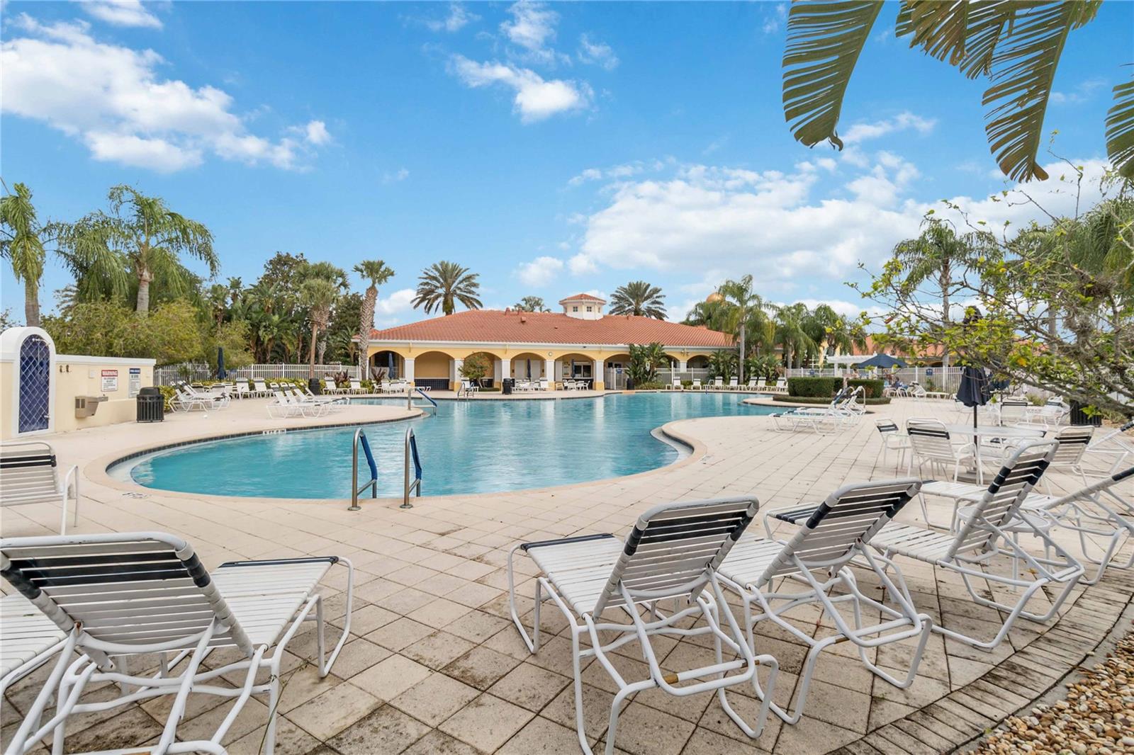 Image 54 of 69 For 8681 Lower Villagewalk Circle