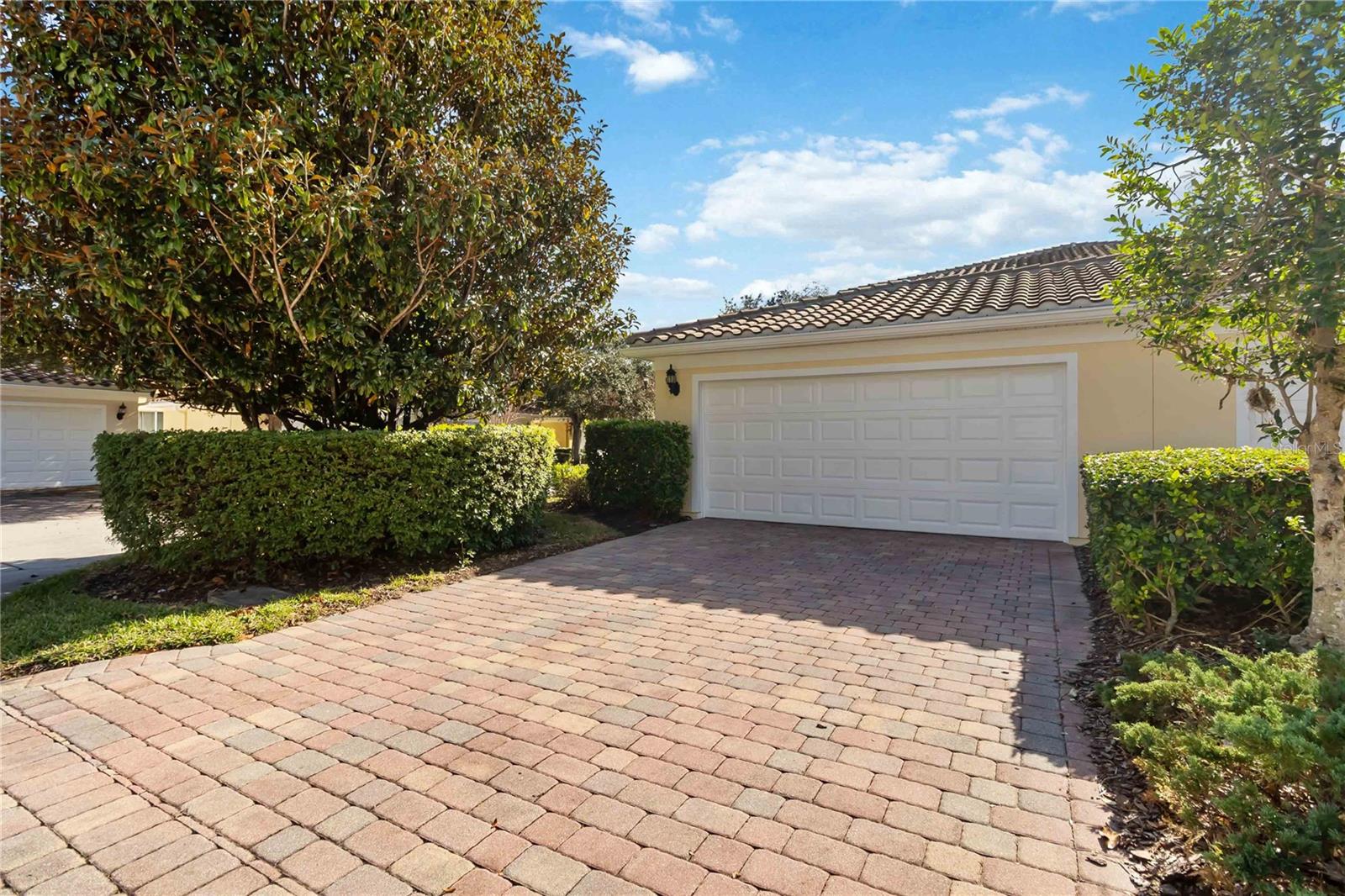 Image 9 of 69 For 8681 Lower Villagewalk Circle