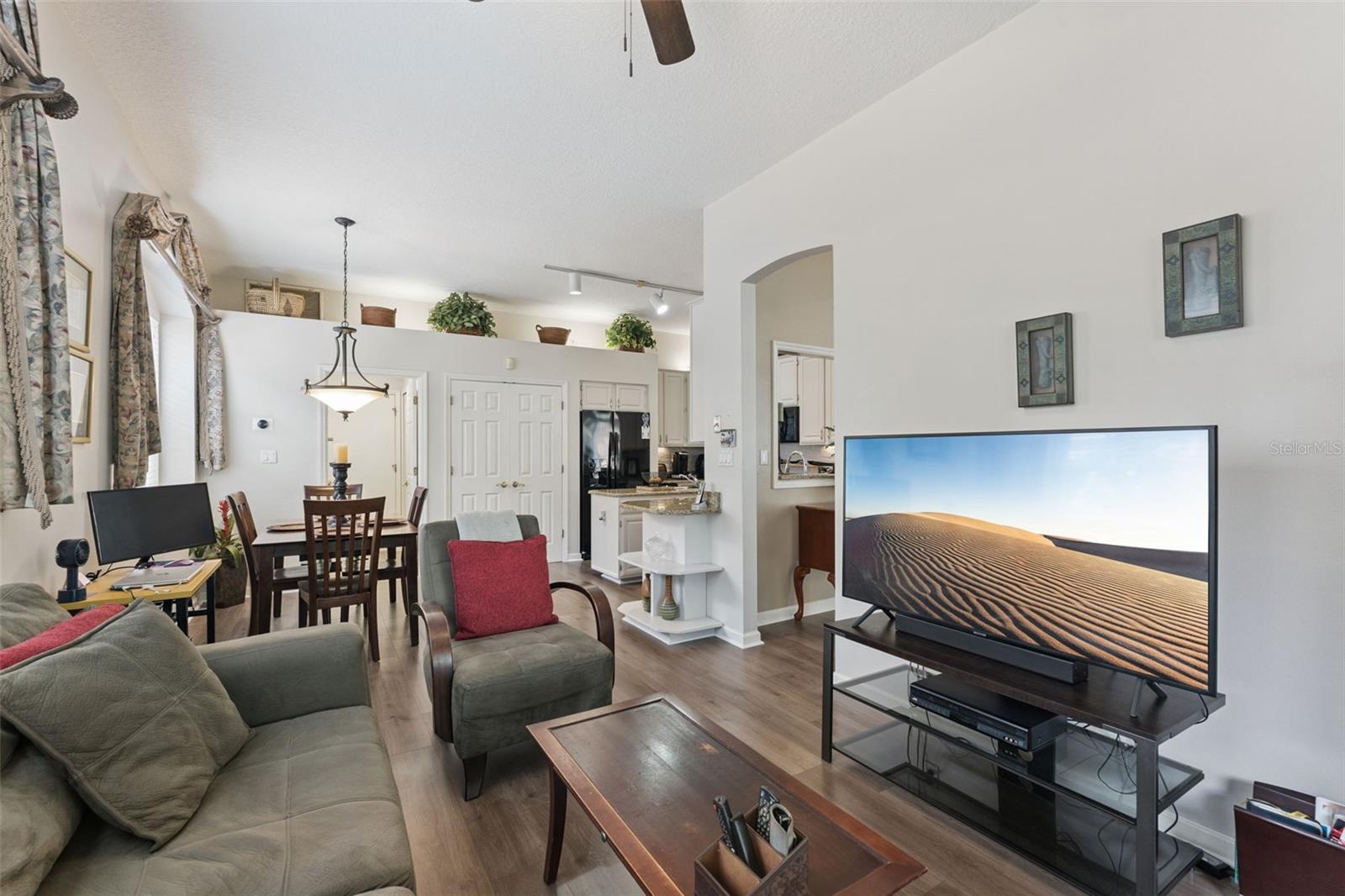 Image 10 of 48 For 14339 Windchime Lane