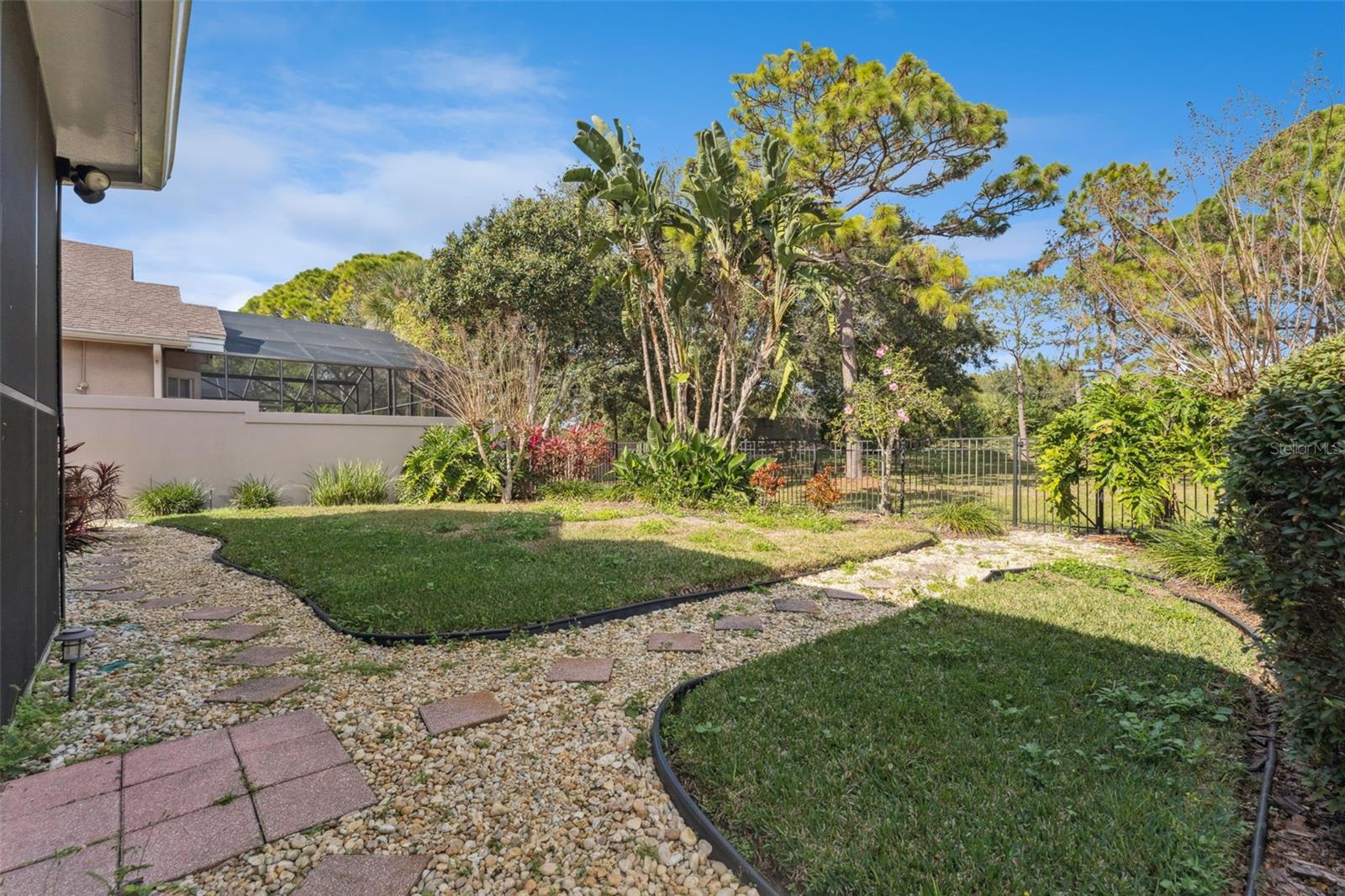 Image 36 of 48 For 14339 Windchime Lane