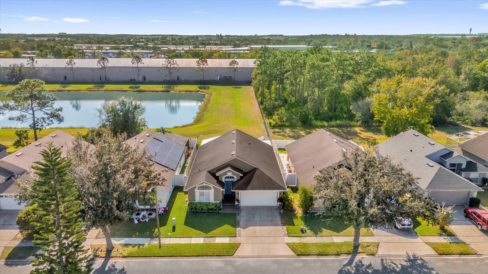 Image 20 of 25 For 7936 Oakstone Court