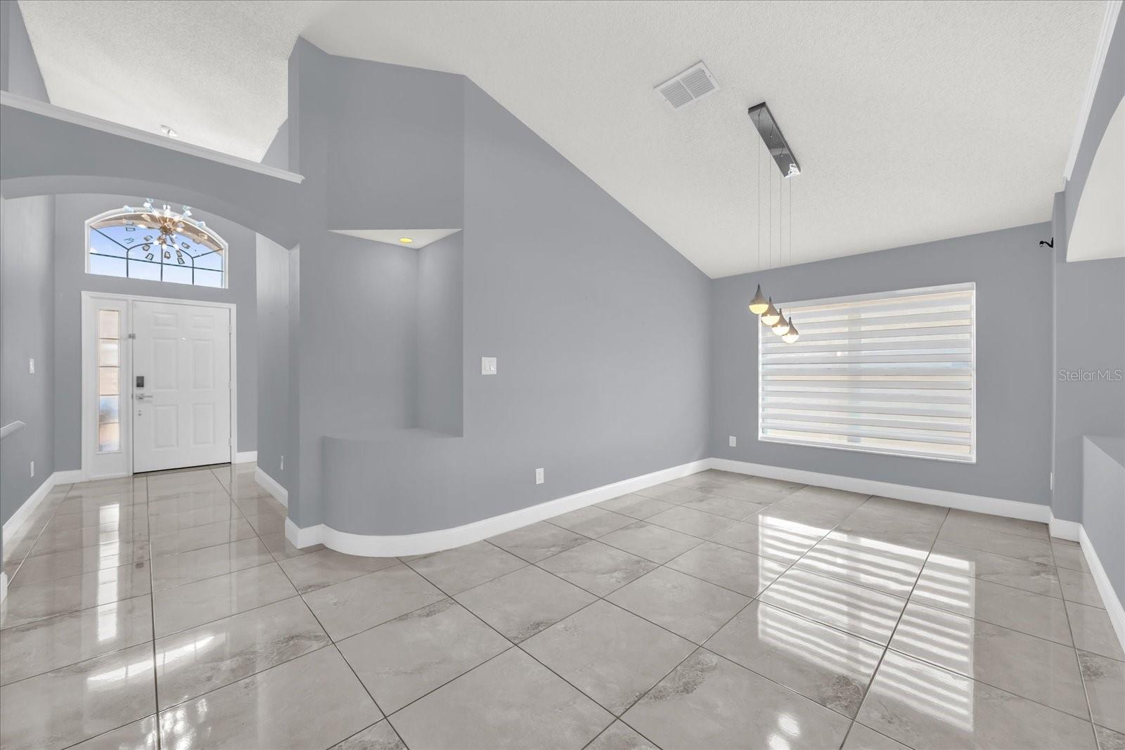 Image 9 of 25 For 7936 Oakstone Court