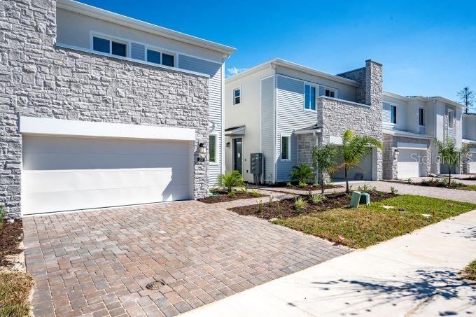 Details for 307 Nine Iron Drive, DAVENPORT, FL 33896