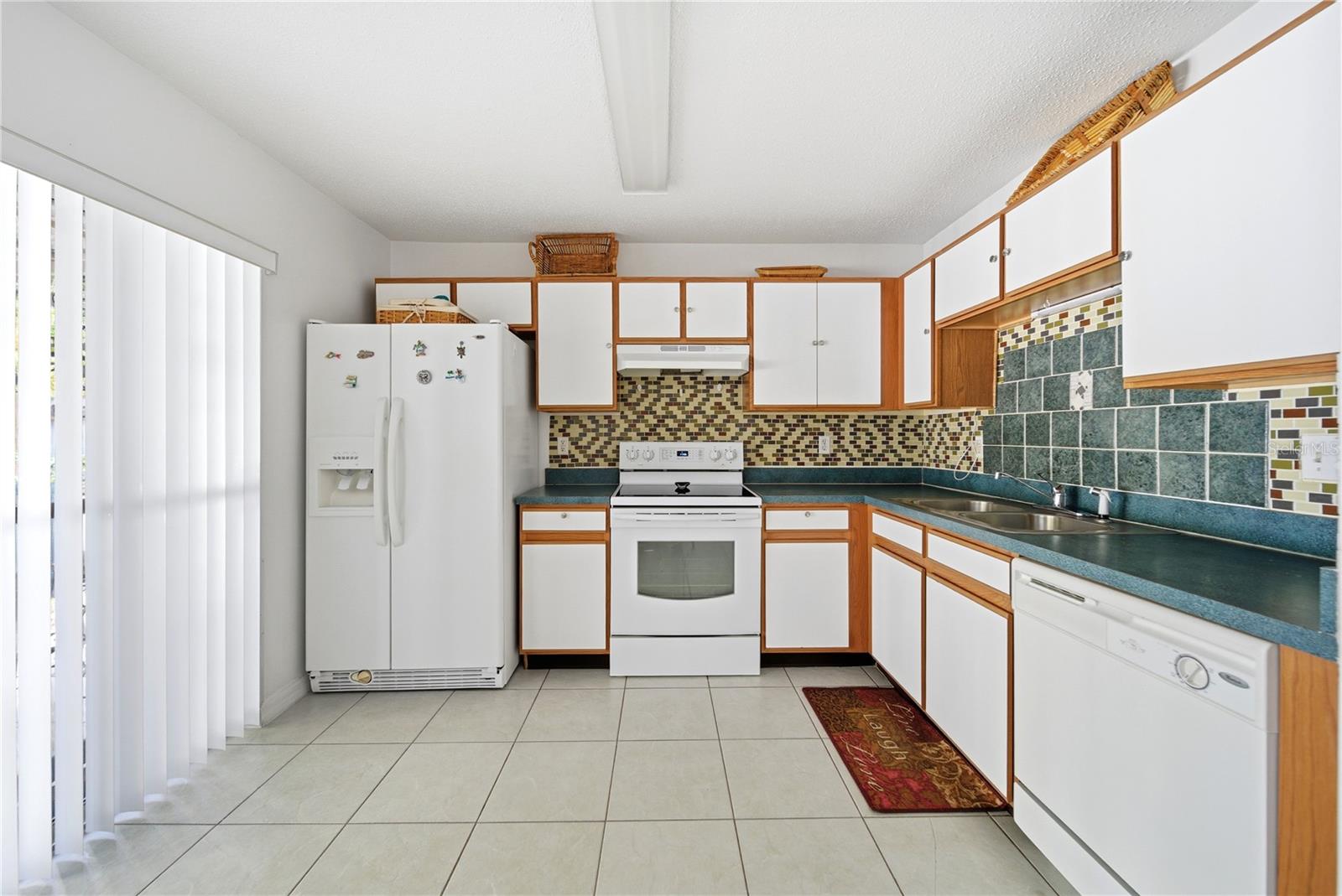 Image 10 of 39 For 5051 Luna Negra Drive