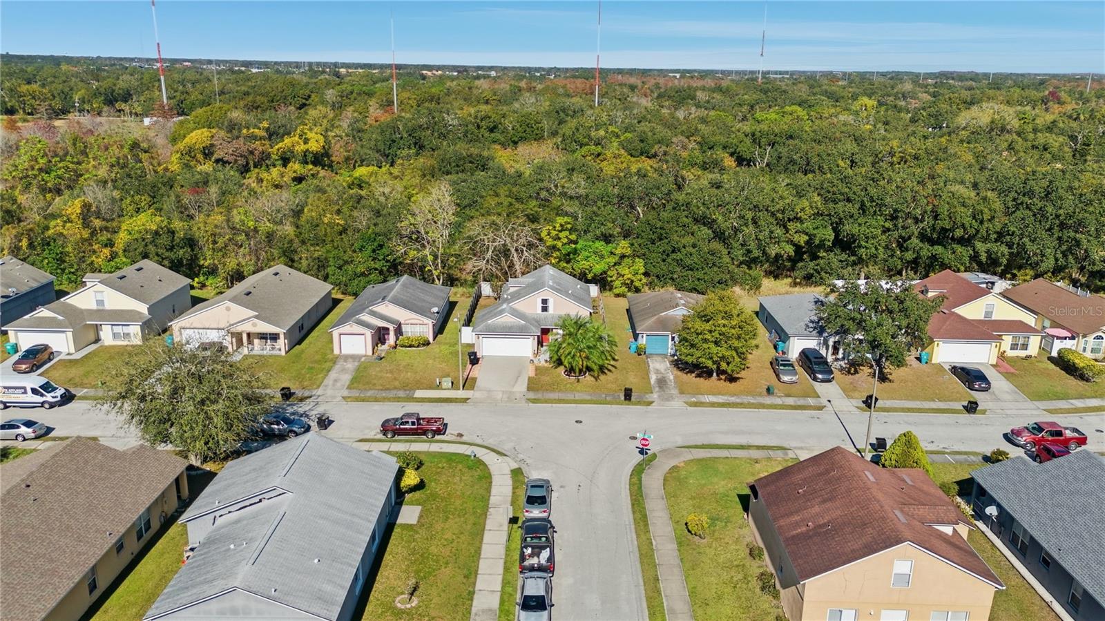 Image 33 of 39 For 5051 Luna Negra Drive