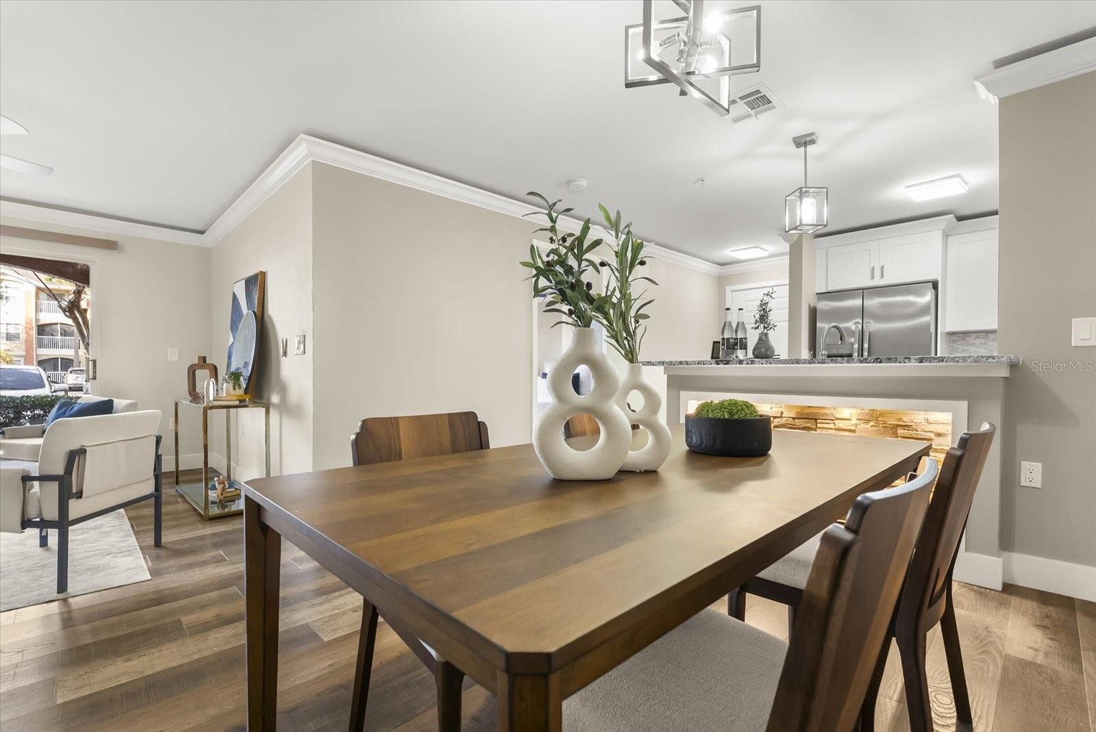 Image 9 of 22 For 1919 Summer Club Drive 105