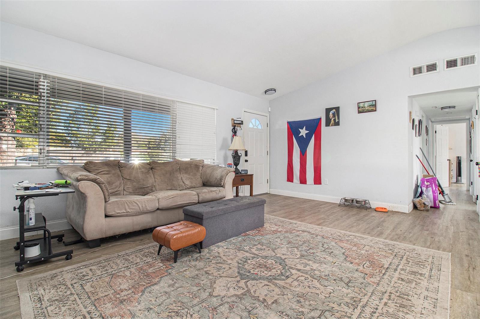 Image 6 of 30 For 1412 Lakecrest Drive