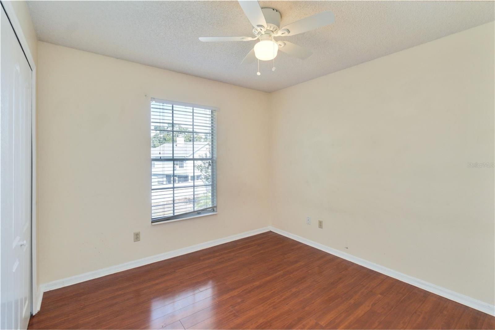 Image 19 of 25 For 1575 Lawndale Circle