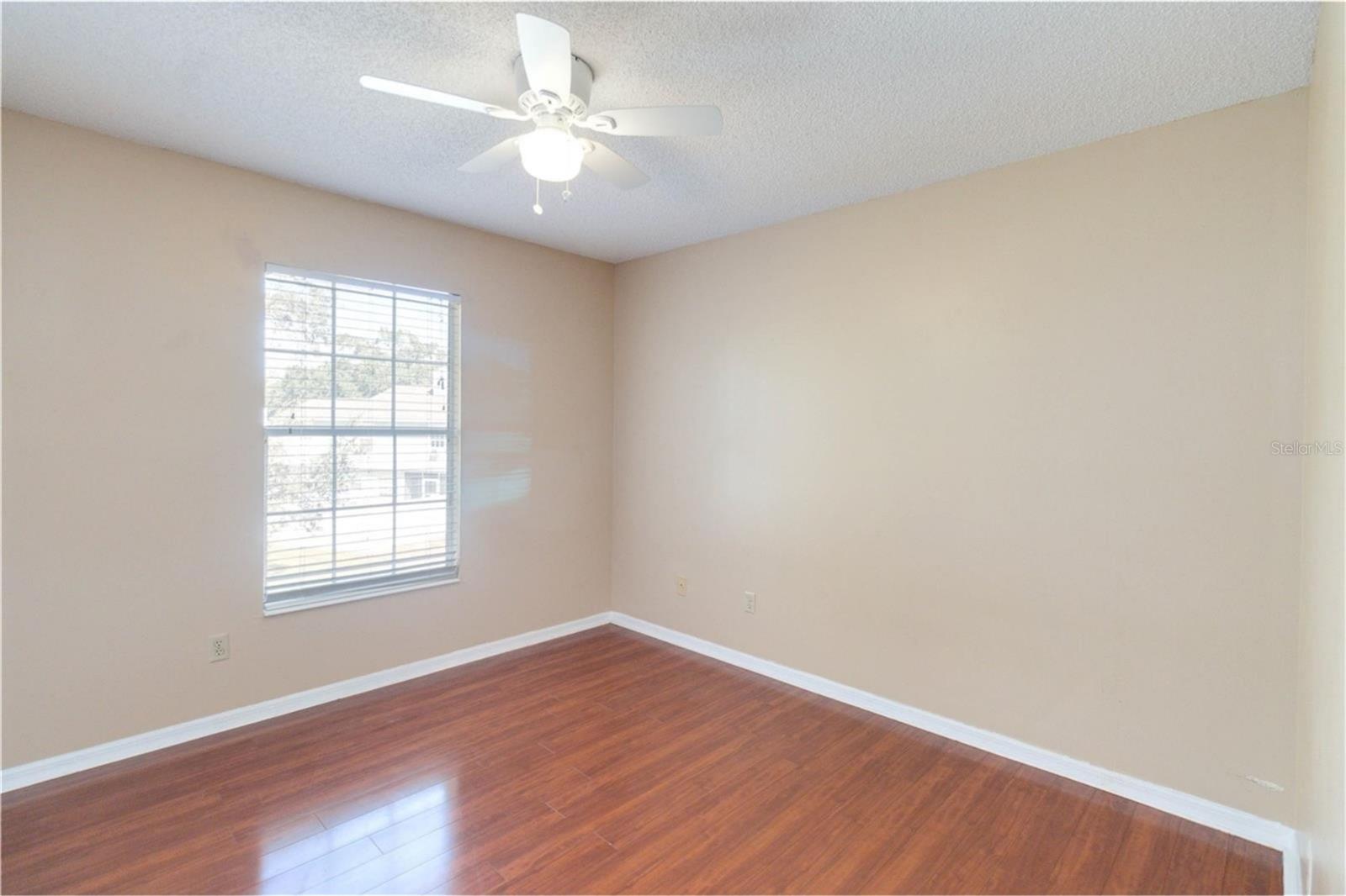 Image 21 of 25 For 1575 Lawndale Circle