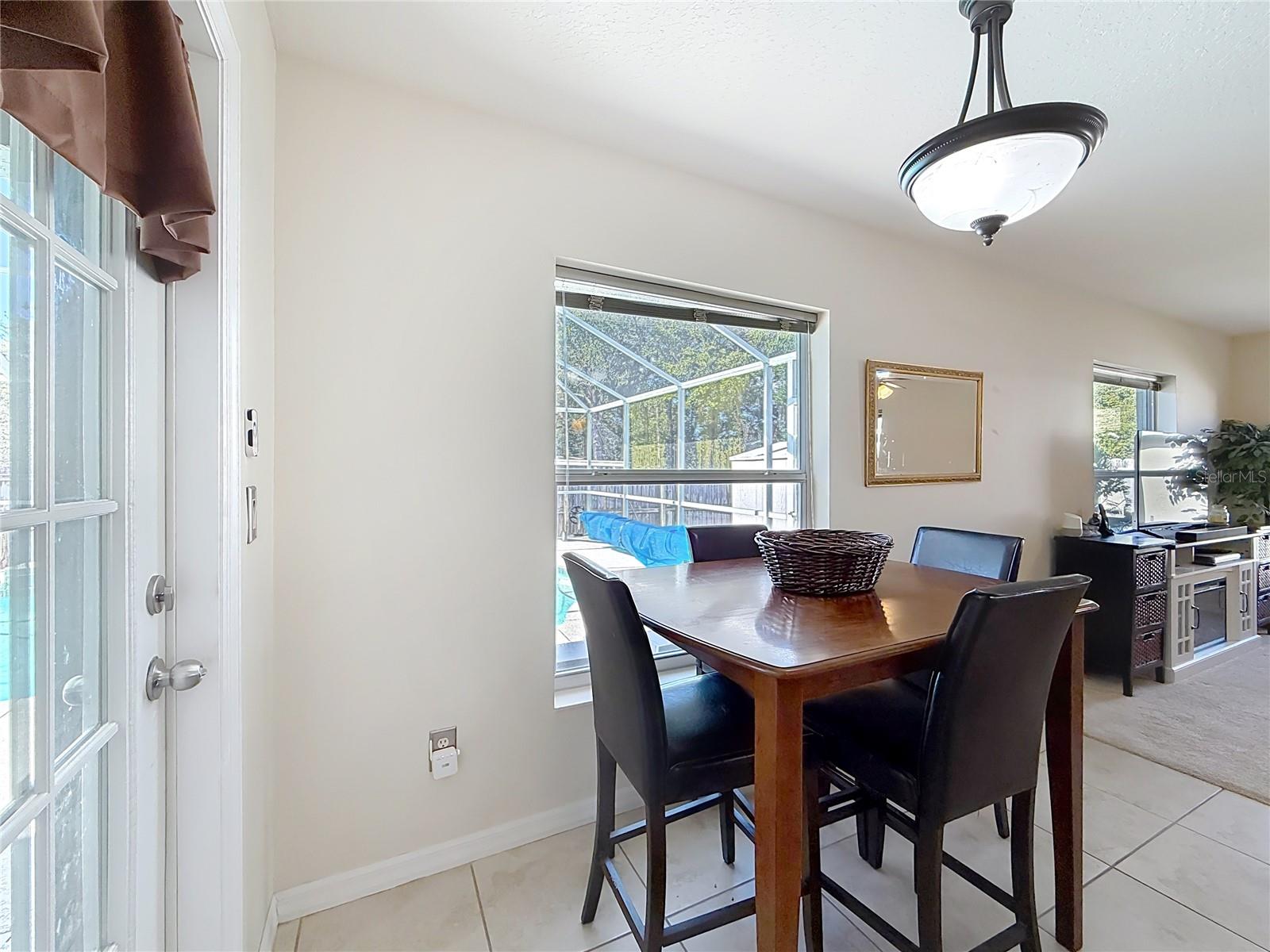 Image 23 of 66 For 1110 21st Terrace