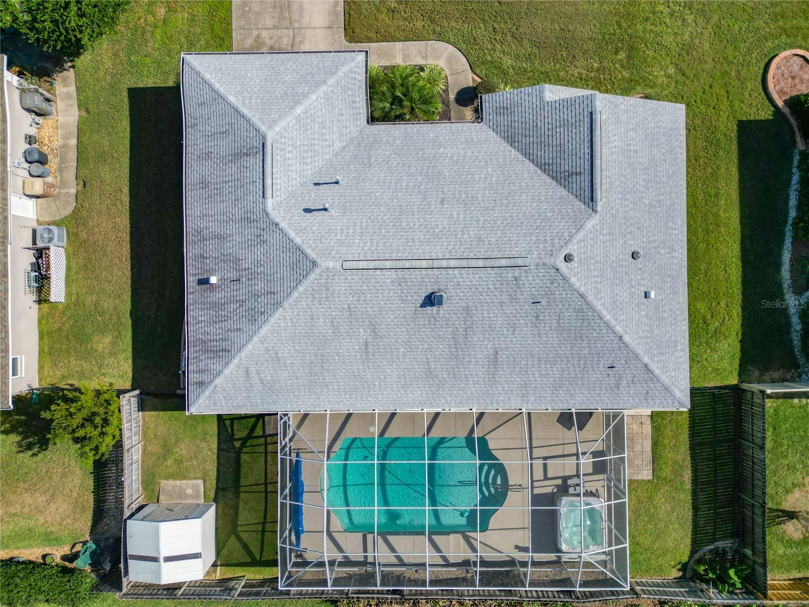 Image 3 of 66 For 1110 21st Terrace