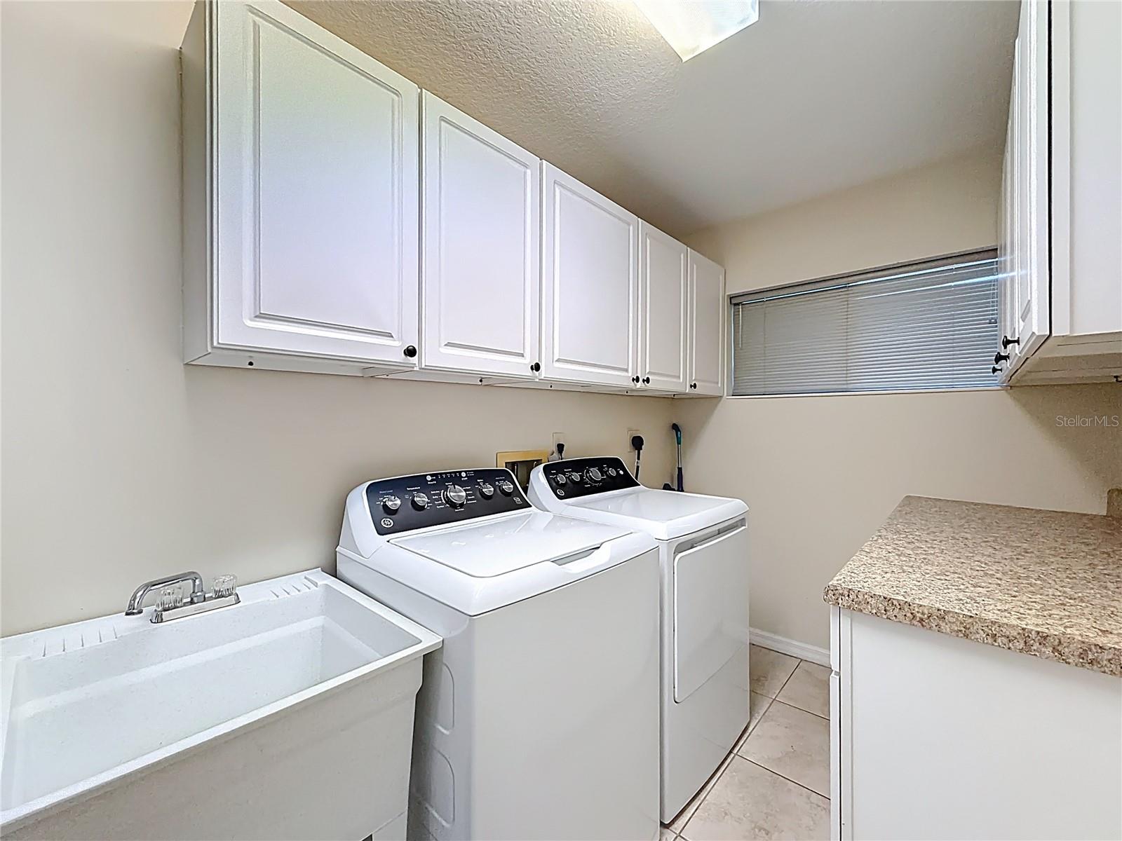 Image 44 of 66 For 1110 21st Terrace