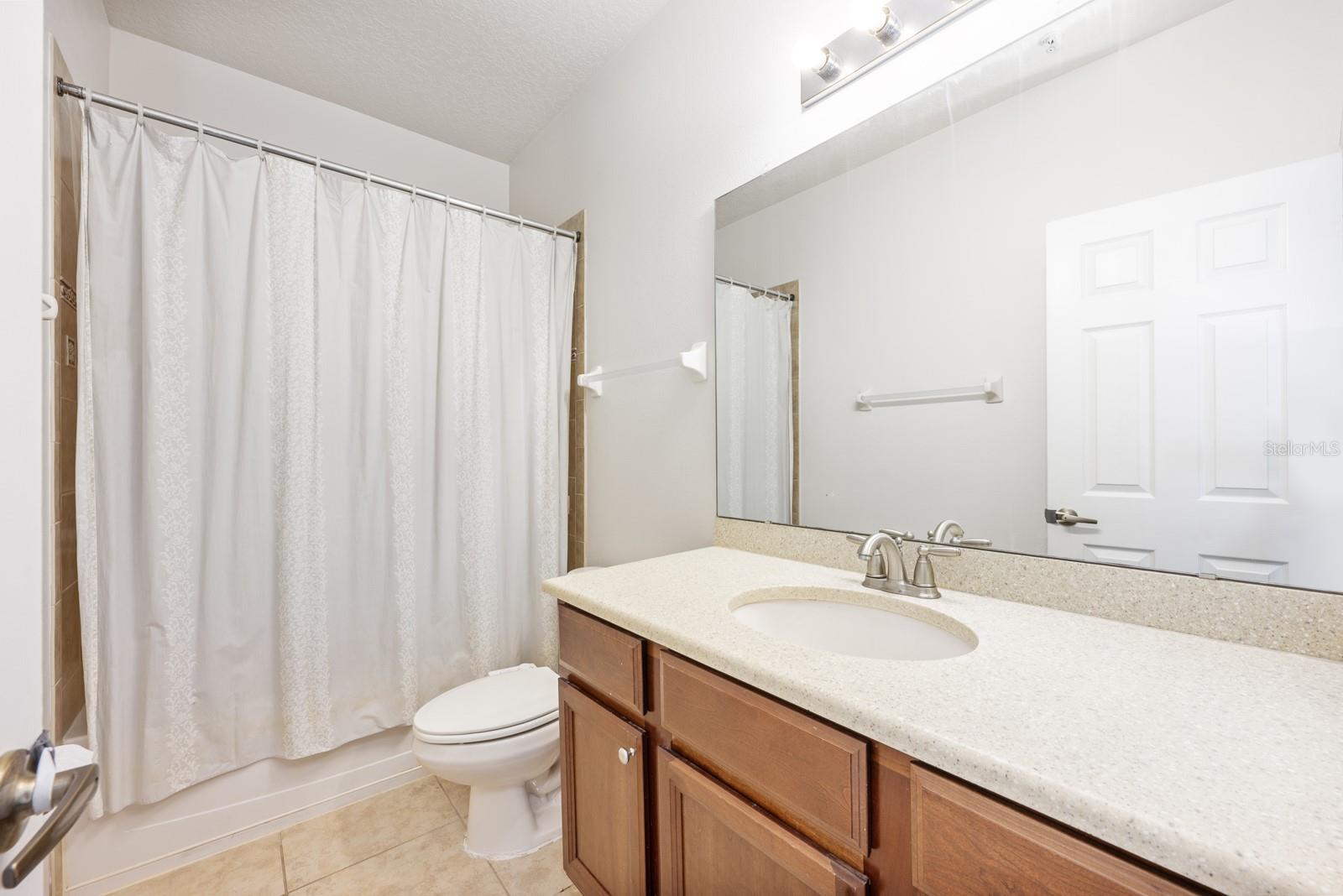 Image 19 of 28 For 1737 Grand Rue Drive