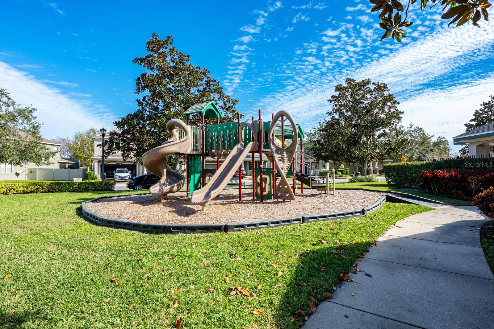 Image 28 of 28 For 1737 Grand Rue Drive