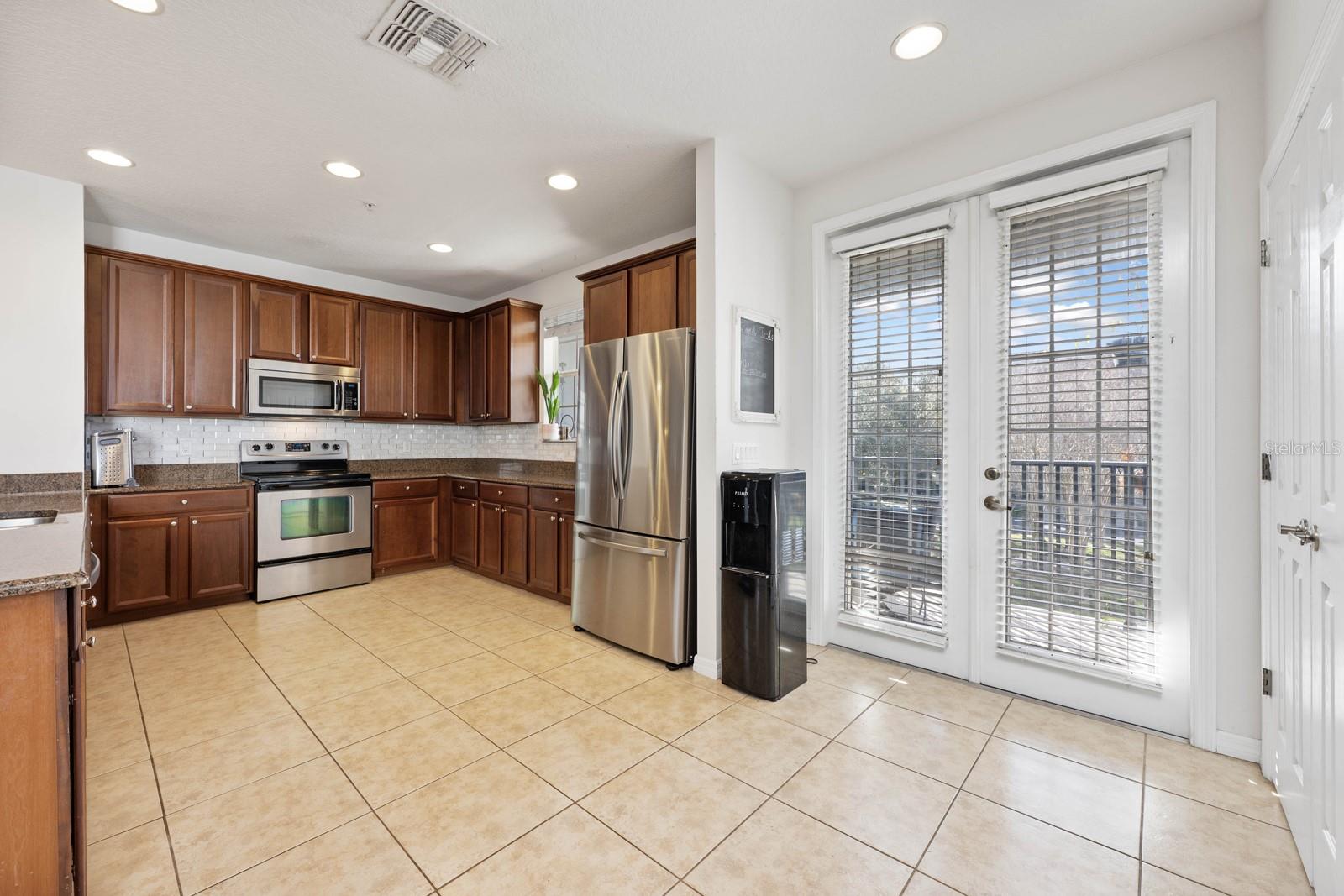 Image 5 of 28 For 1737 Grand Rue Drive