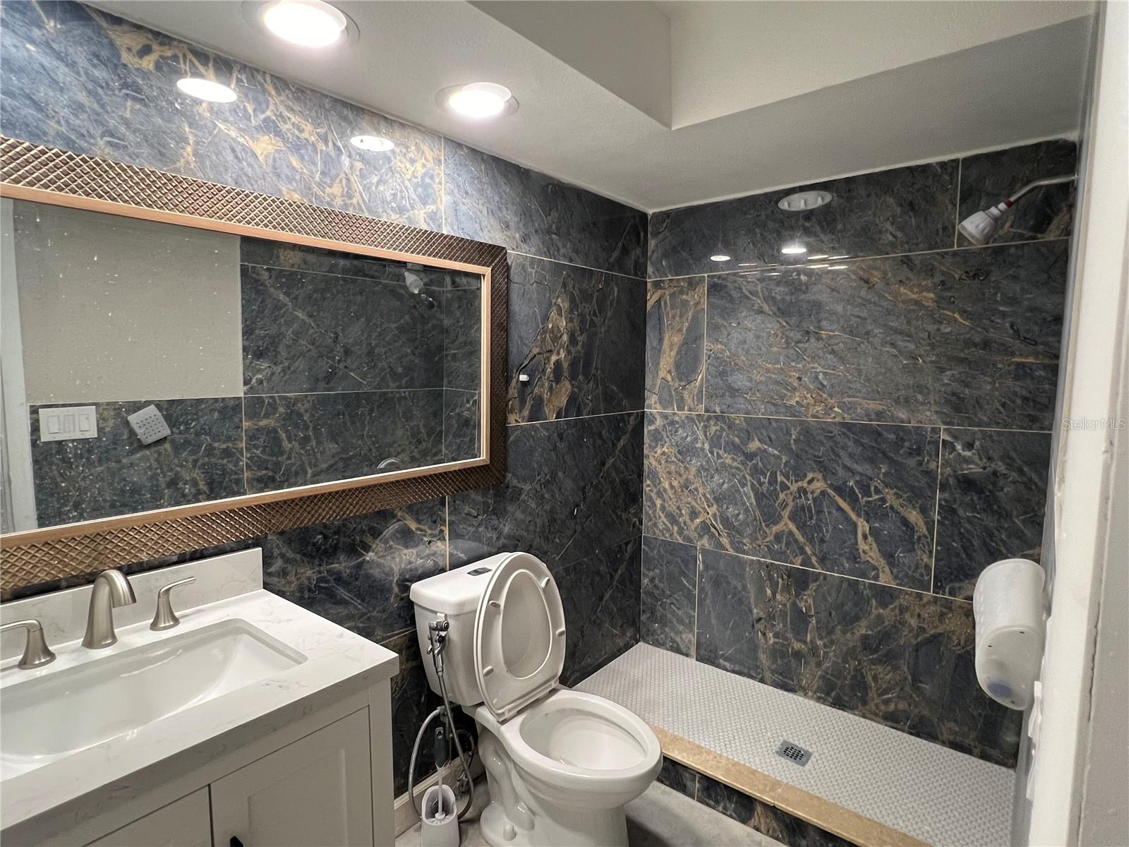 Image 10 of 18 For 6673 Doubletrace Lane