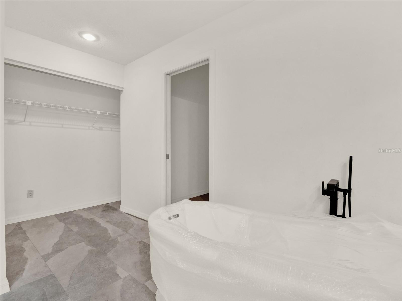 Image 13 of 18 For 6673 Doubletrace Lane