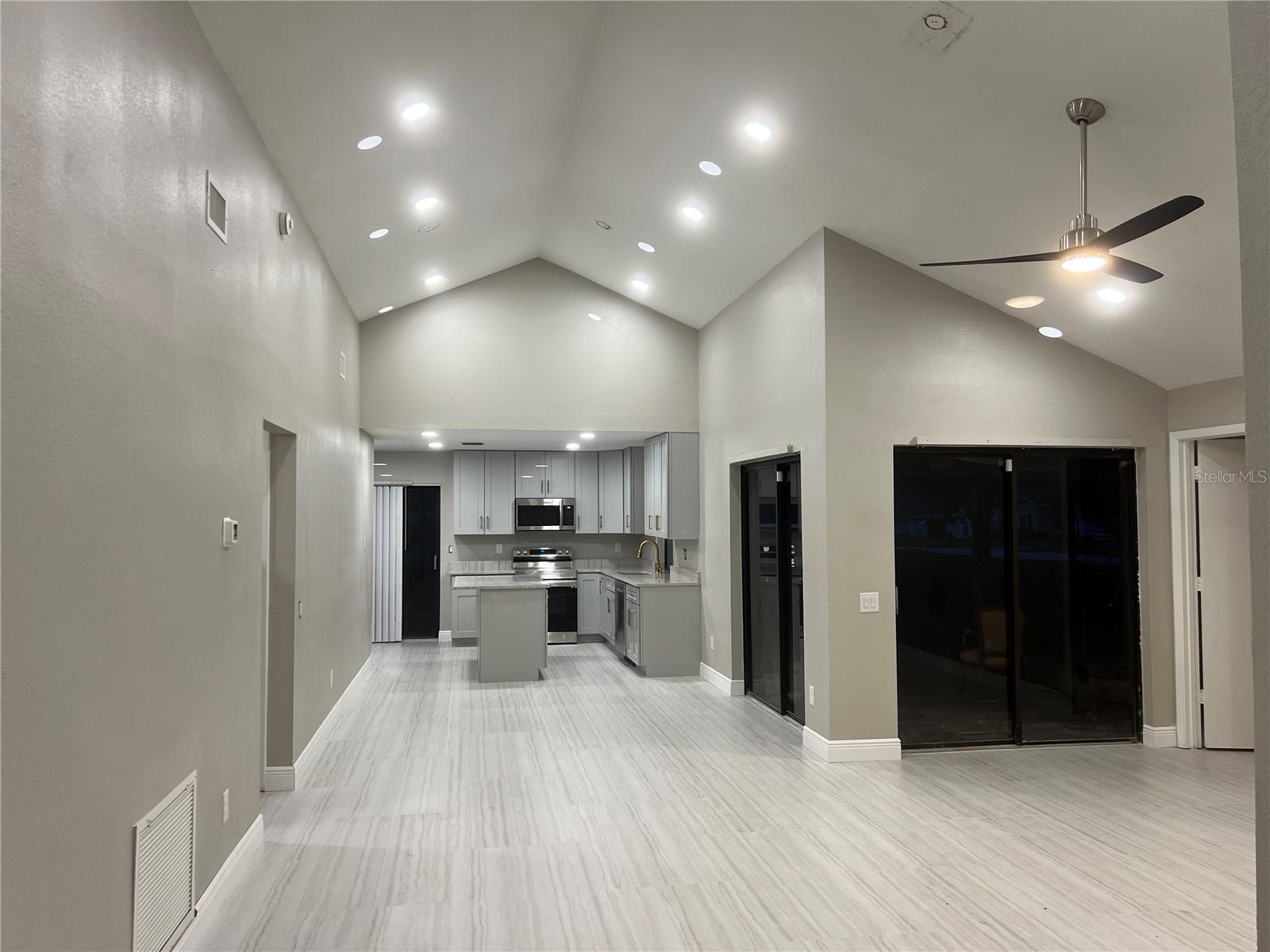 Image 3 of 18 For 6673 Doubletrace Lane