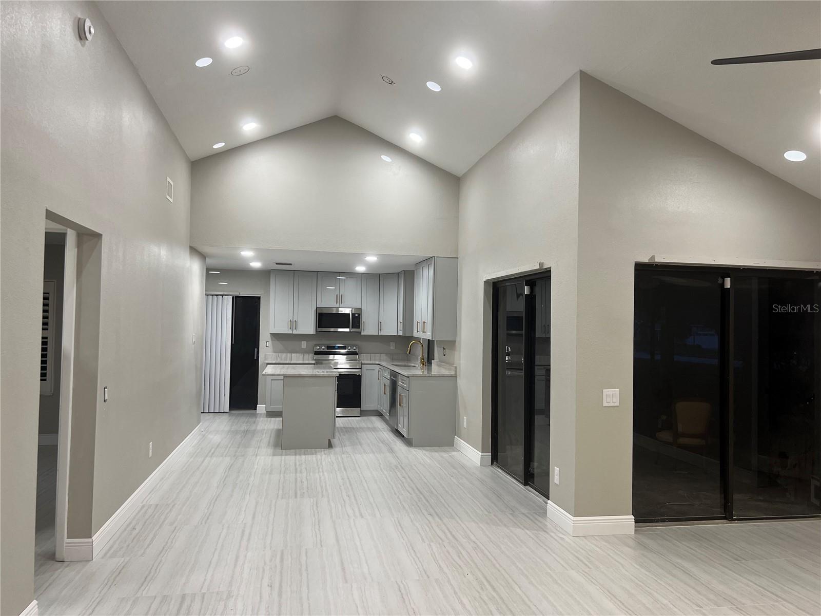 Image 6 of 18 For 6673 Doubletrace Lane