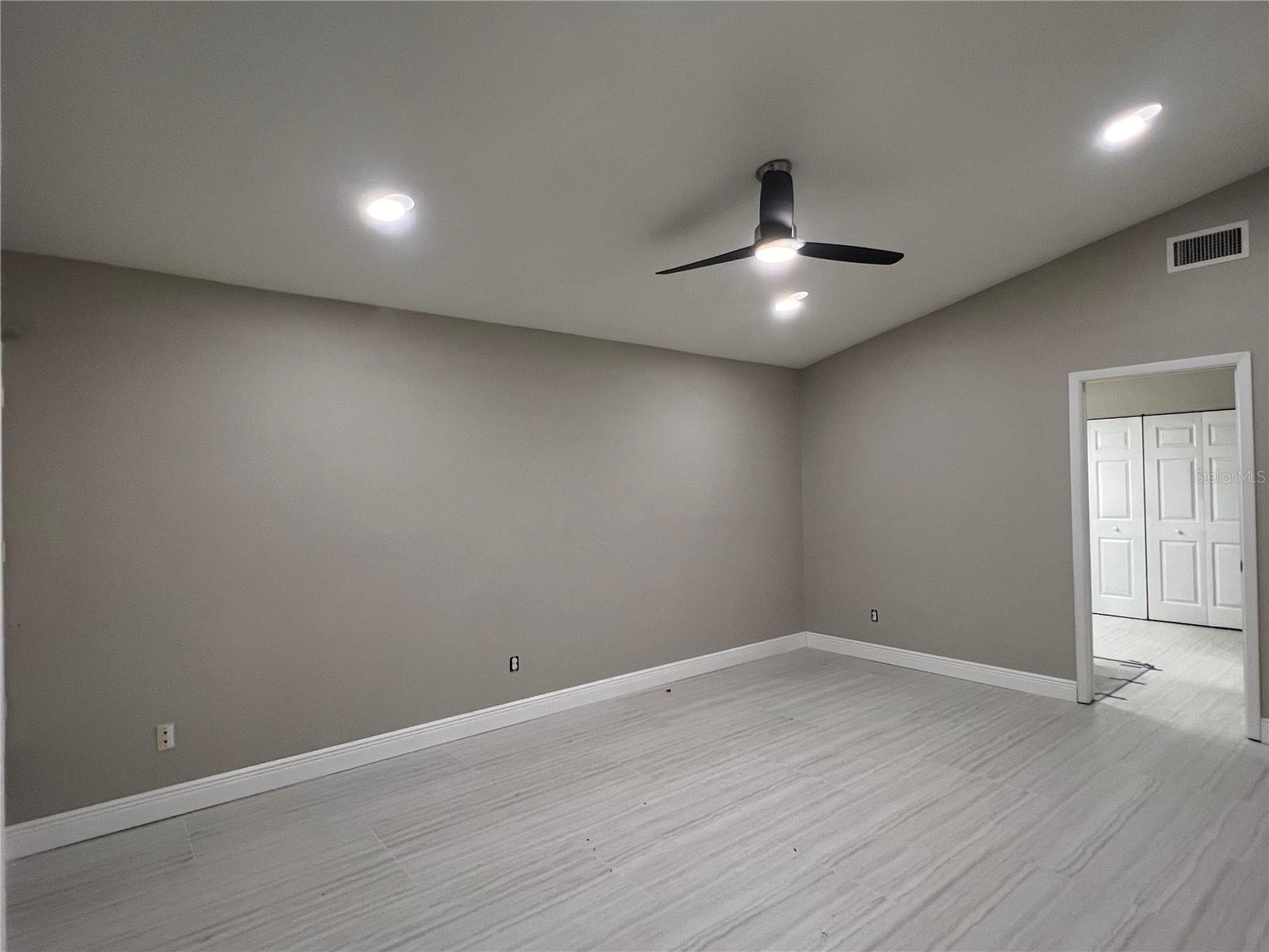 Image 9 of 18 For 6673 Doubletrace Lane