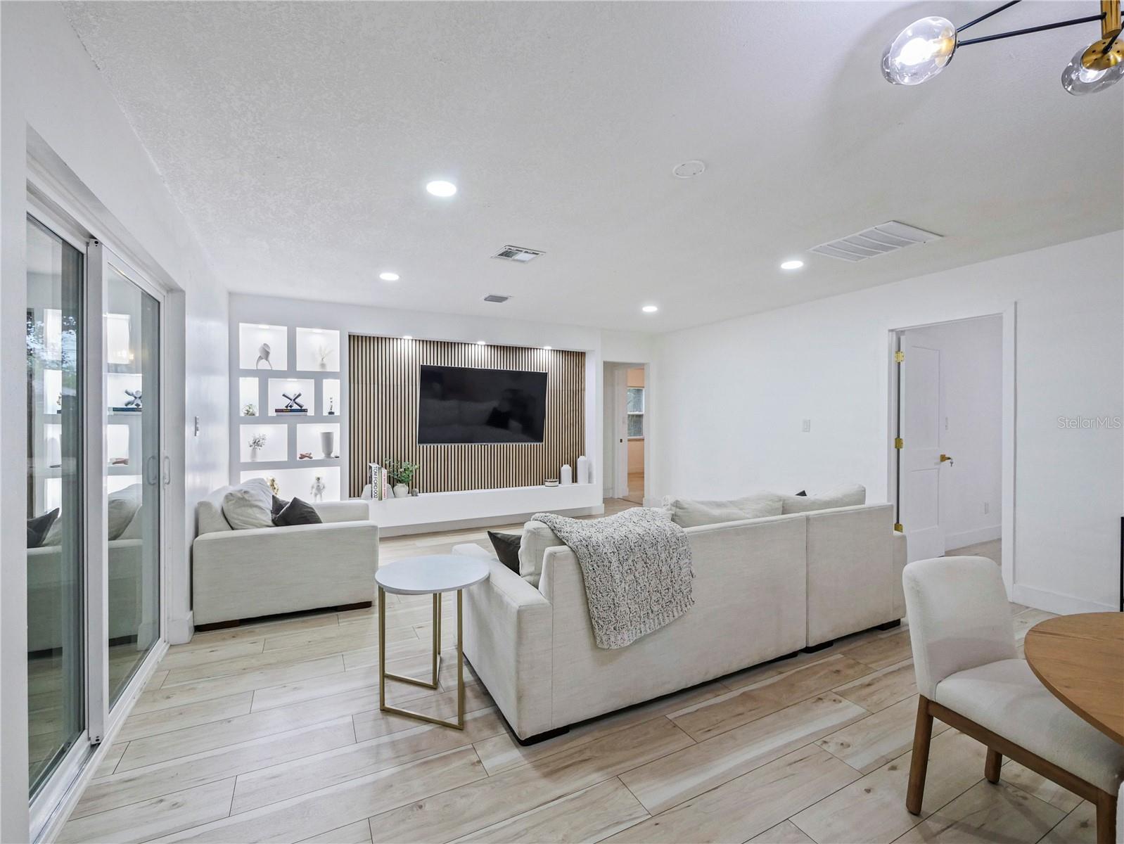 Image 8 of 29 For 1220 Winston Road