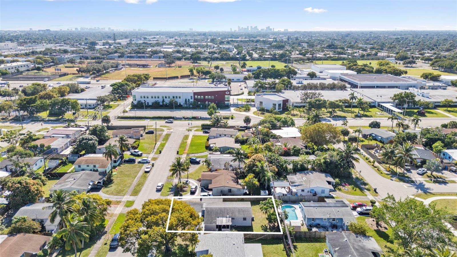 Image 28 of 33 For 5641 8th Avenue