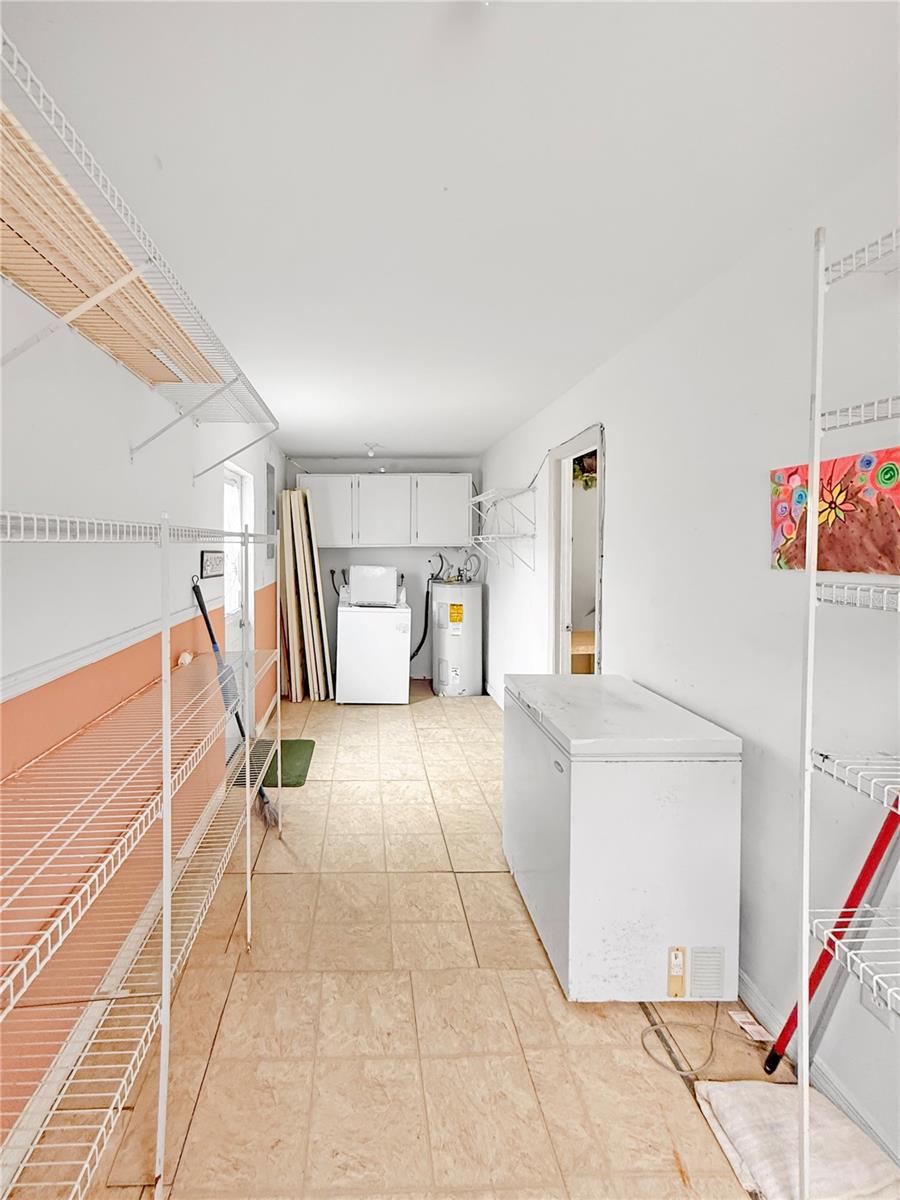 Image 13 of 14 For 257 Fairbairn Drive