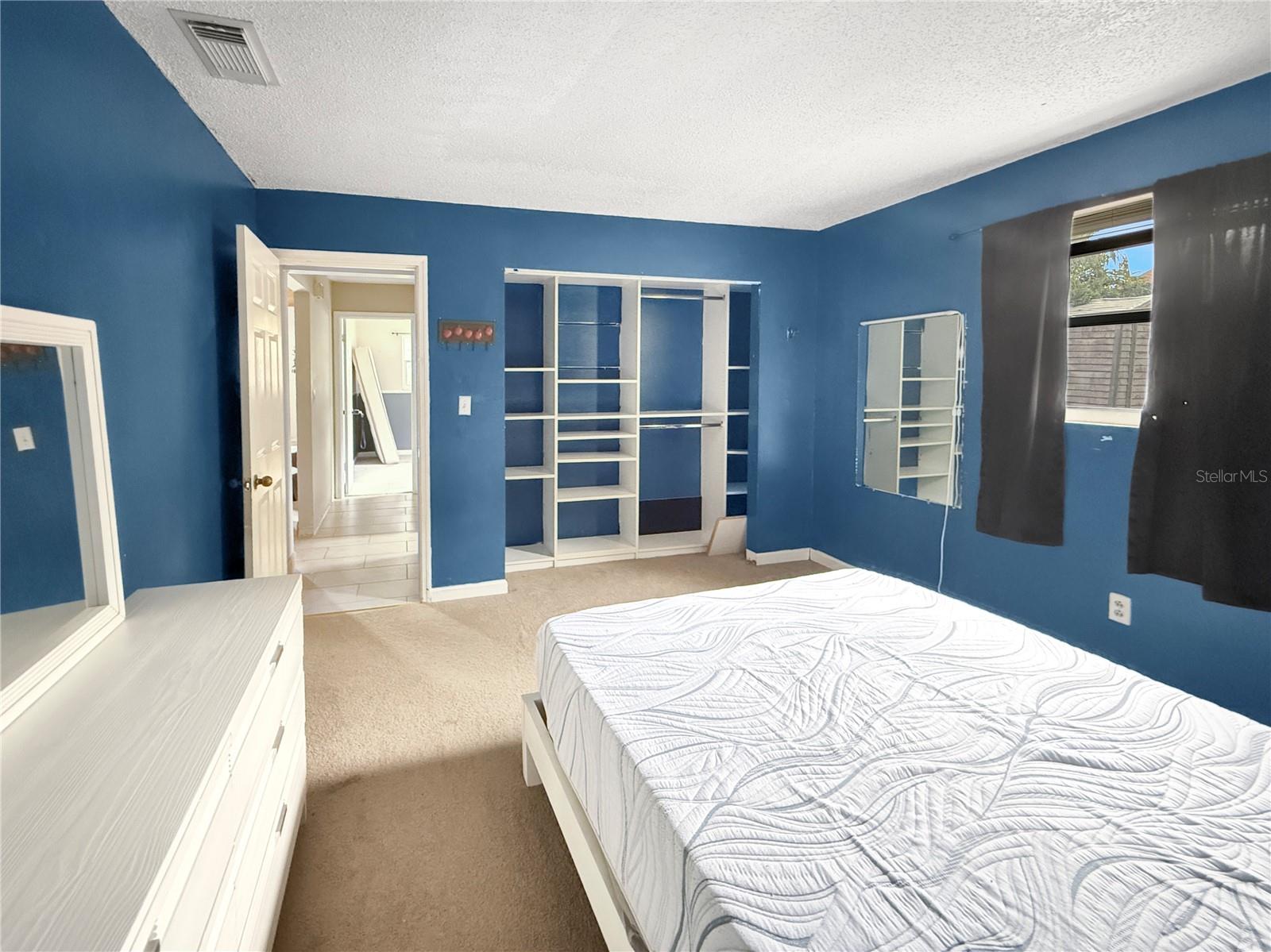 Image 9 of 14 For 257 Fairbairn Drive